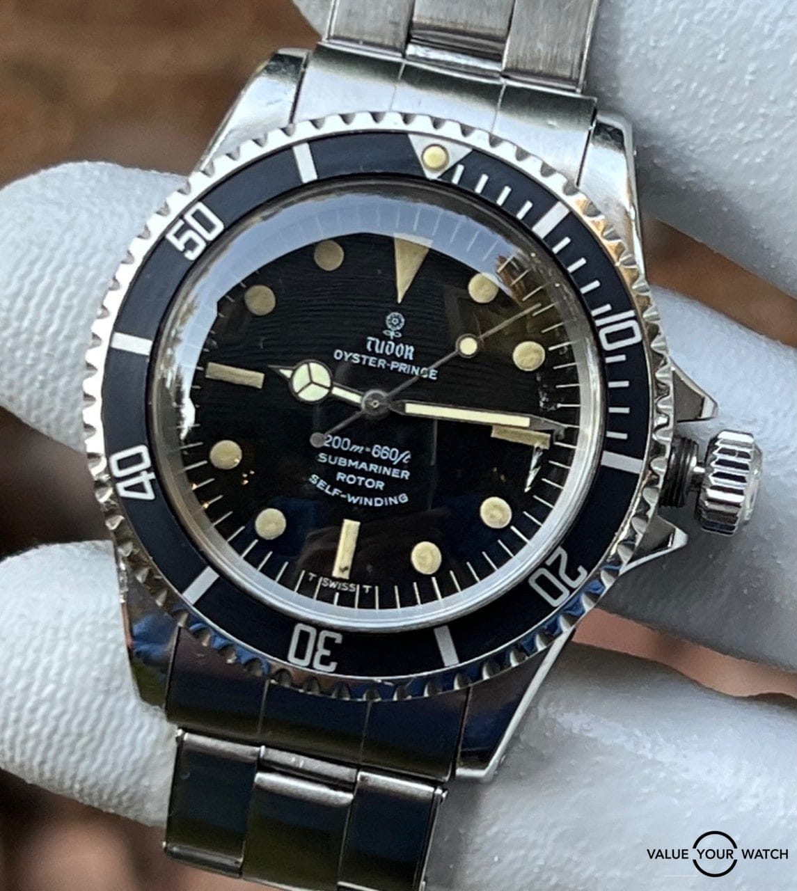 RARE 1968 Tudor Submariner 7016/0 small rose vintage watch. Runs strong