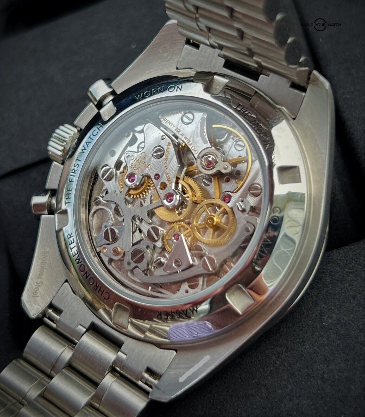 Omega Speedmaster Moonwatch Sapphire 3861 42mm 2021 BOXES/PAPERS/MINT! - Image 2