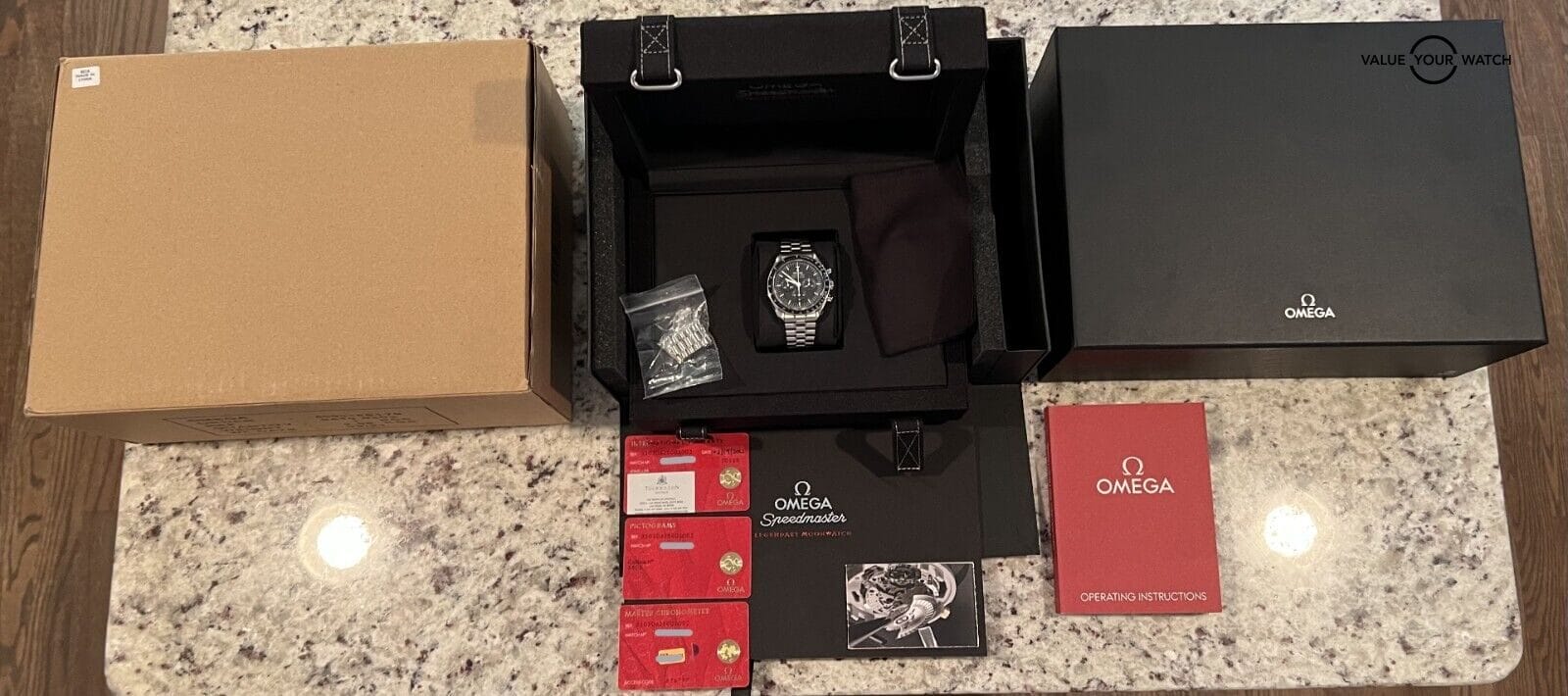 Omega Speedmaster Moonwatch Sapphire 3861 42mm 2021 BOXES/PAPERS/MINT! - Image 4