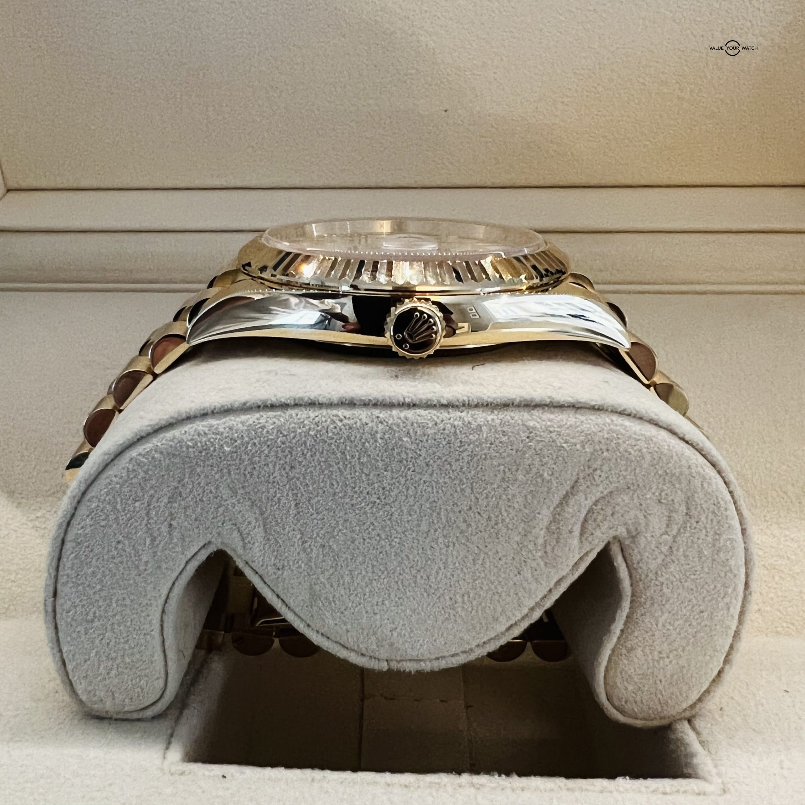 ROLEX DAY DATE SILVER ROMAN DIAL 18K YELLOW GOLD PRESIDENTIAL 2022 - Image 5