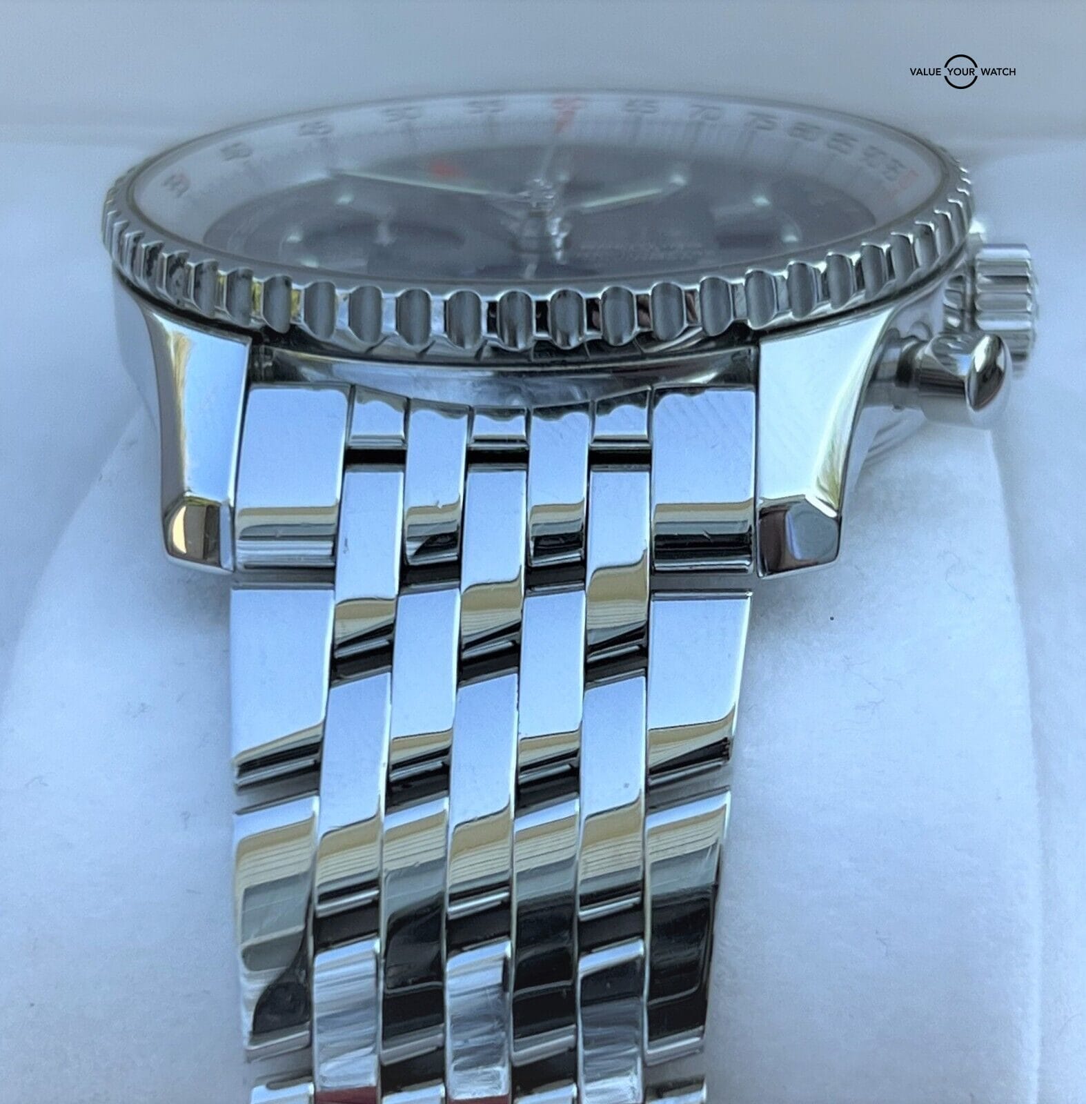 Breitling Navitimer World GMT 46mm Blue Dial Chronograph A24322 BOXES/PAPERS! - Image 3