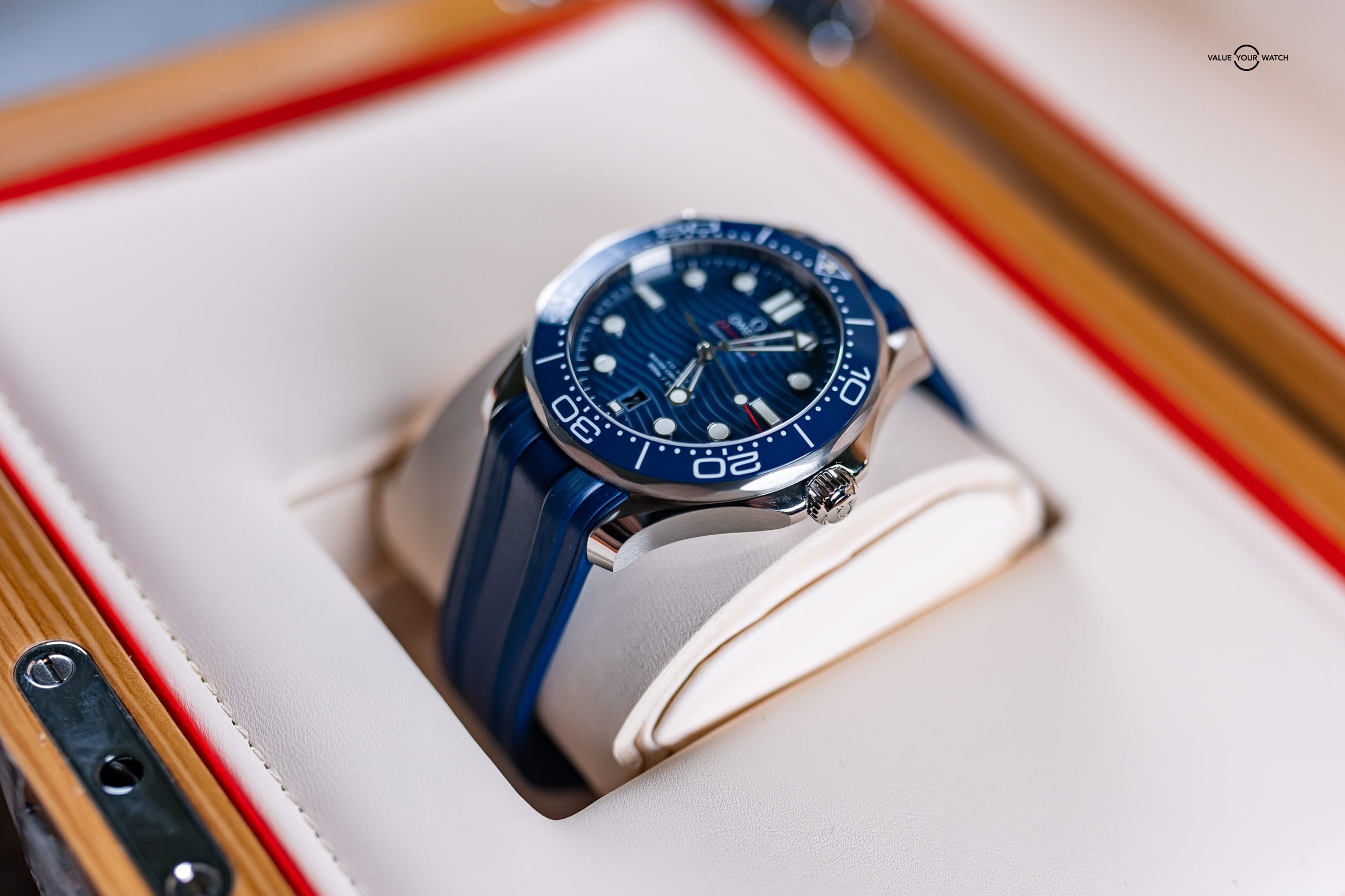 Omega Seamaster Diver 300 Blue - Image 5