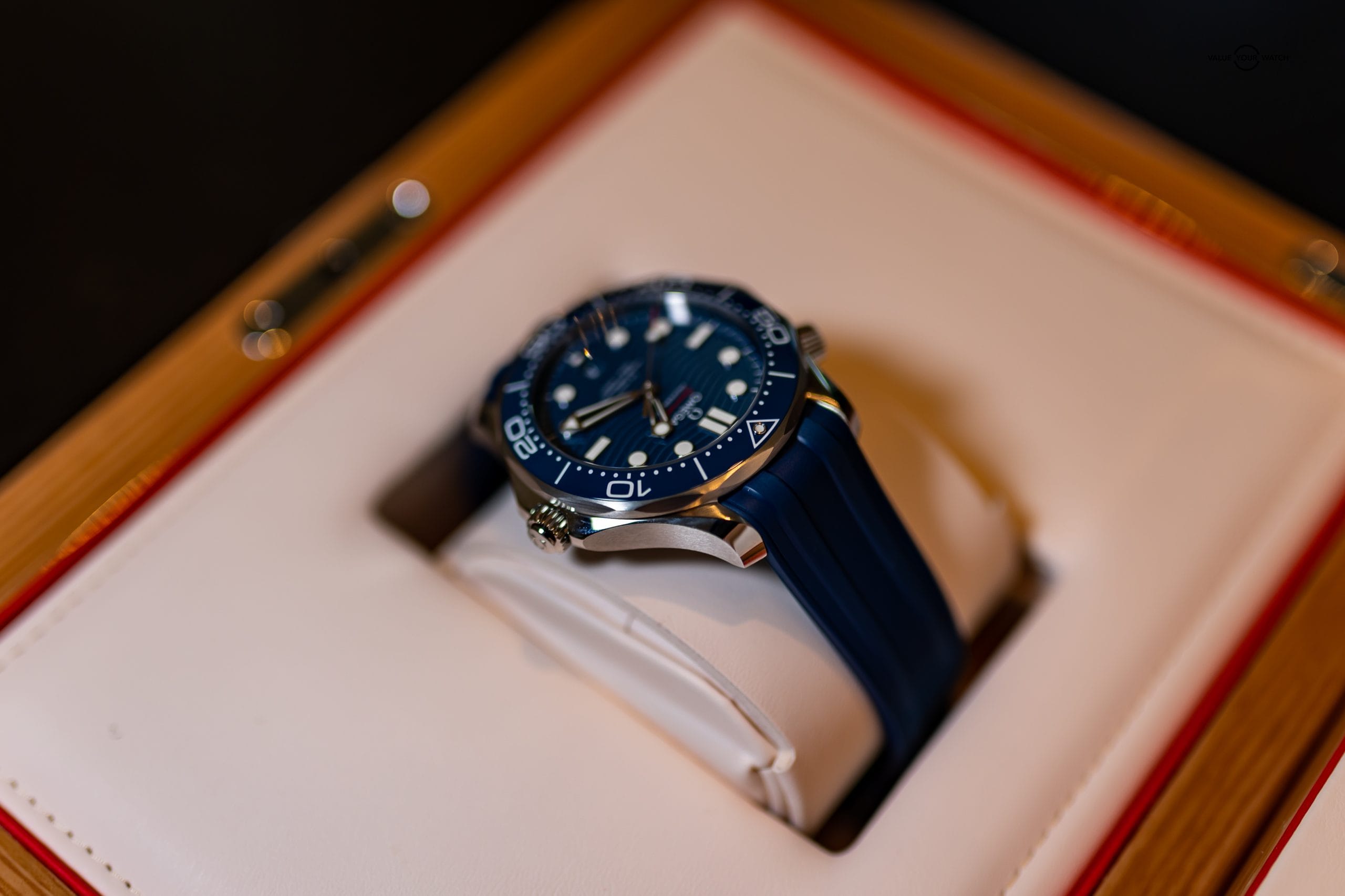 Omega Seamaster Diver 300 Blue - Image 7