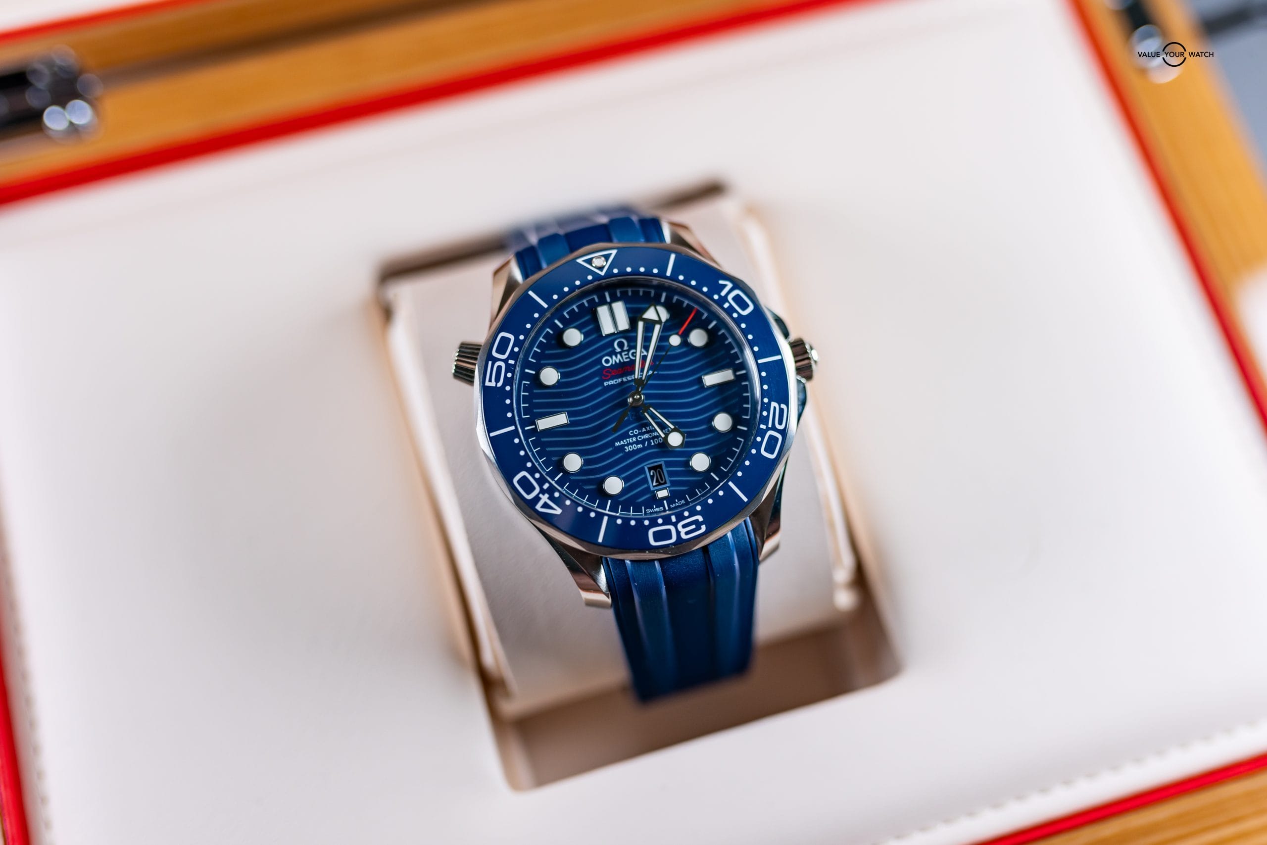Omega Seamaster Diver 300 Blue - Image 3