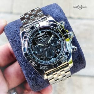 Breitling Chronomat B01 44mm Steel Bracelet Black Roman Chronograph Full Set AB0110 Fresh Service