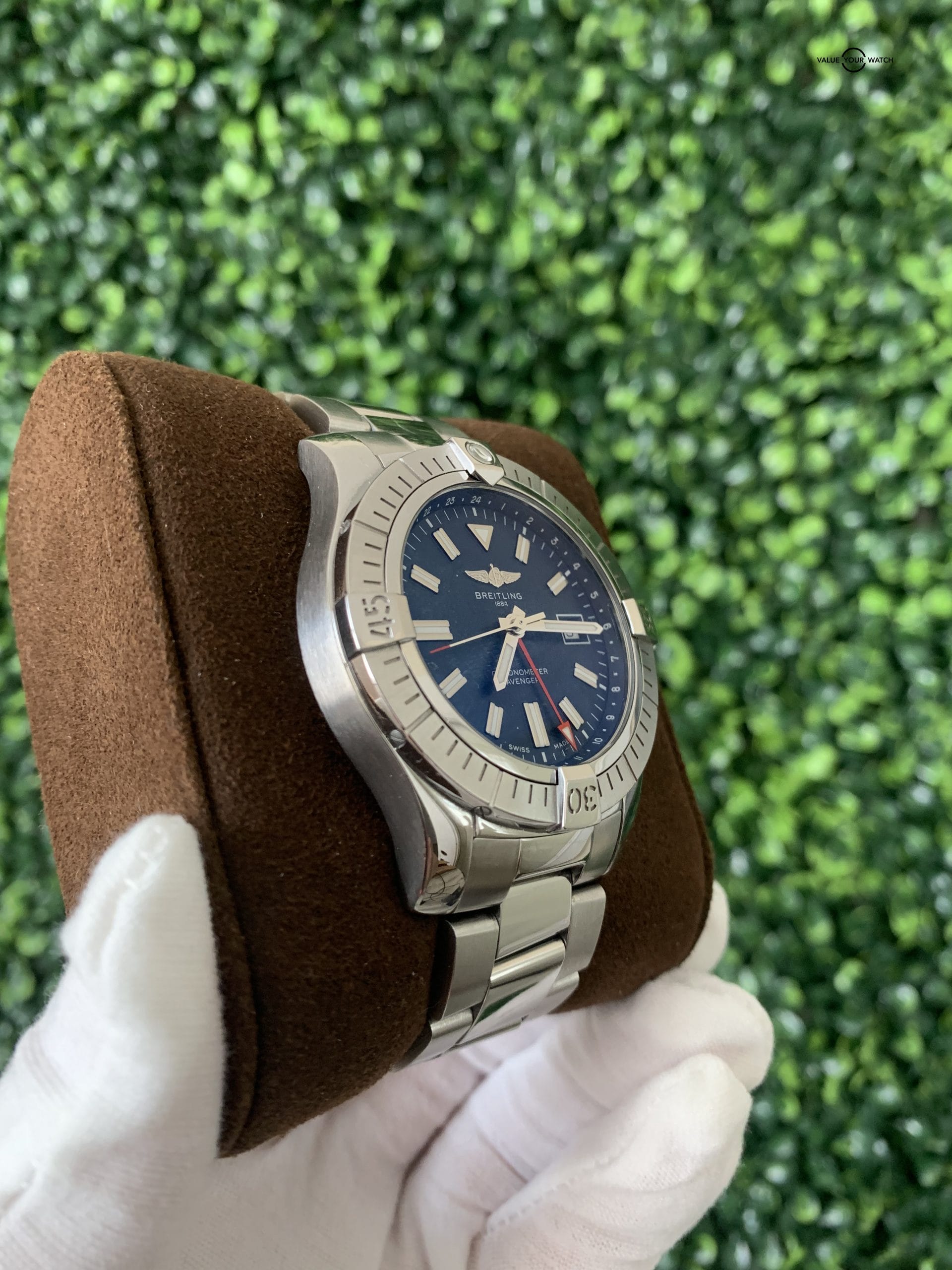 Breitling Avenger Blue GMT 45 Box Bracelet Automatic Steel - Image 3