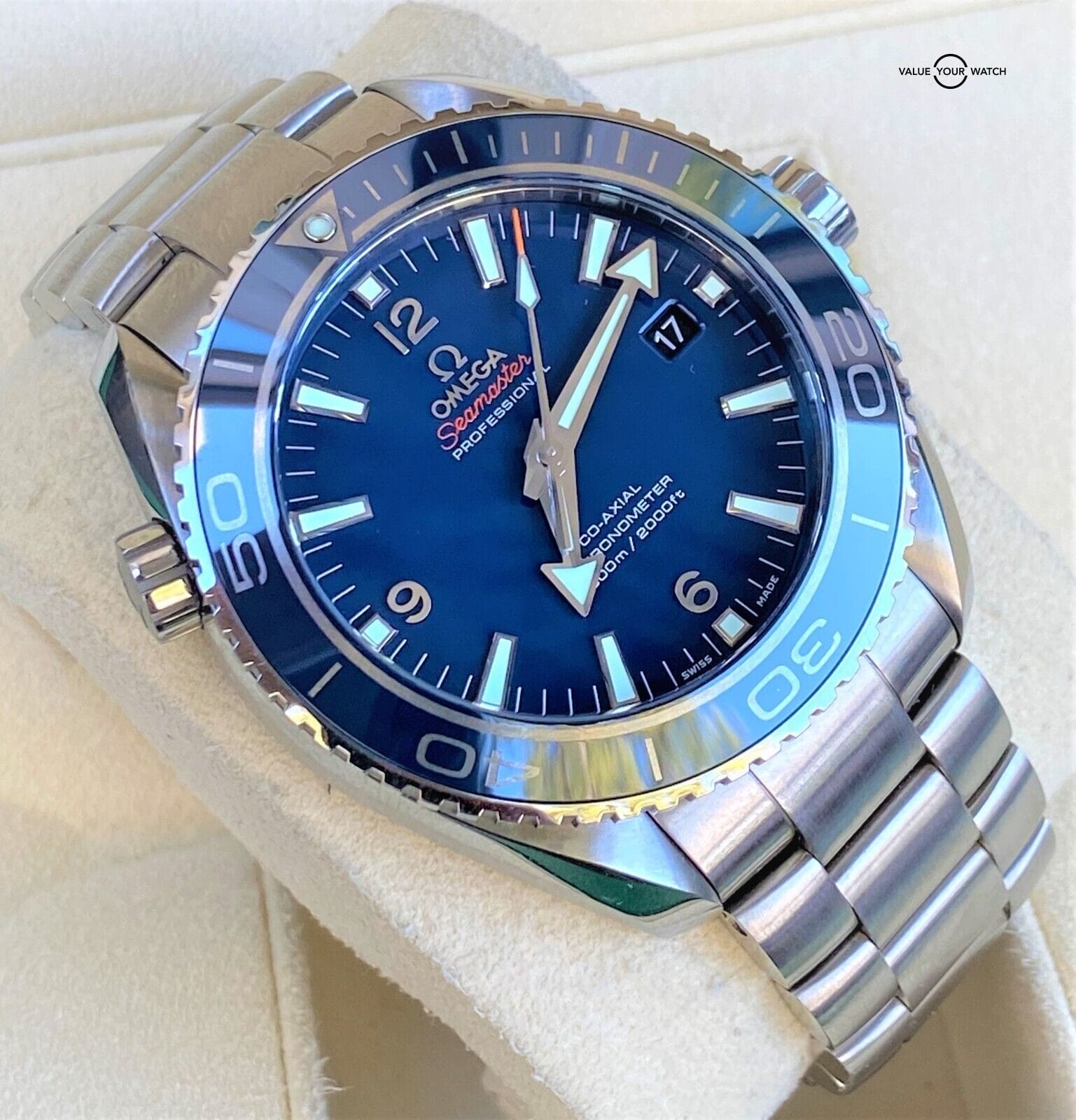 Omega Seamaster Planet Ocean 45.5mm Titanium 600m 232.90.46.21.03.001 - Image 2