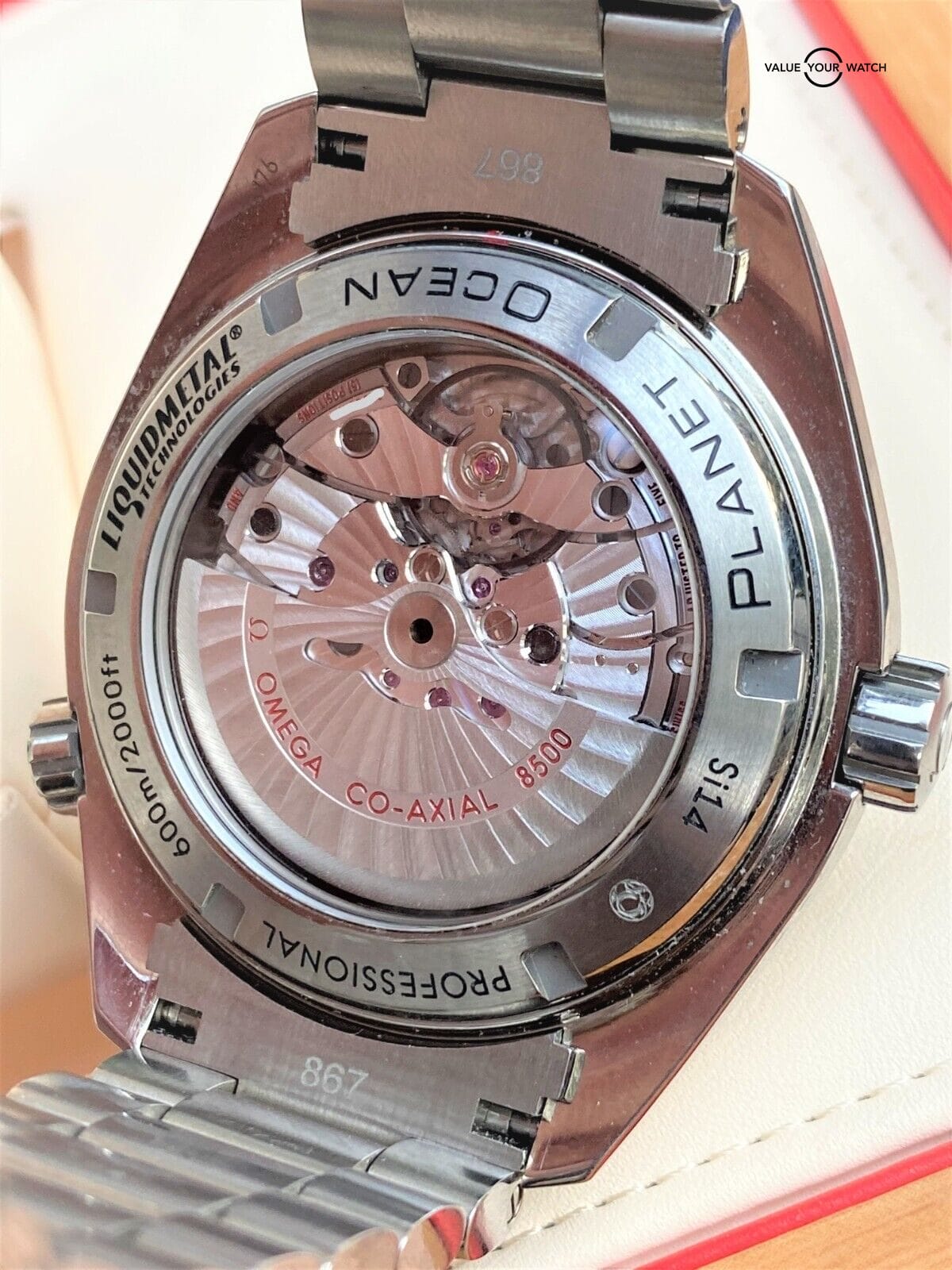 Omega Seamaster Planet Ocean 45.5mm Titanium 600m 232.90.46.21.03.001 - Image 7