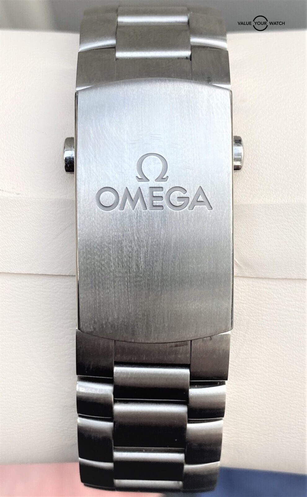 Omega Seamaster Planet Ocean 45.5mm Titanium 600m 232.90.46.21.03.001 - Image 12