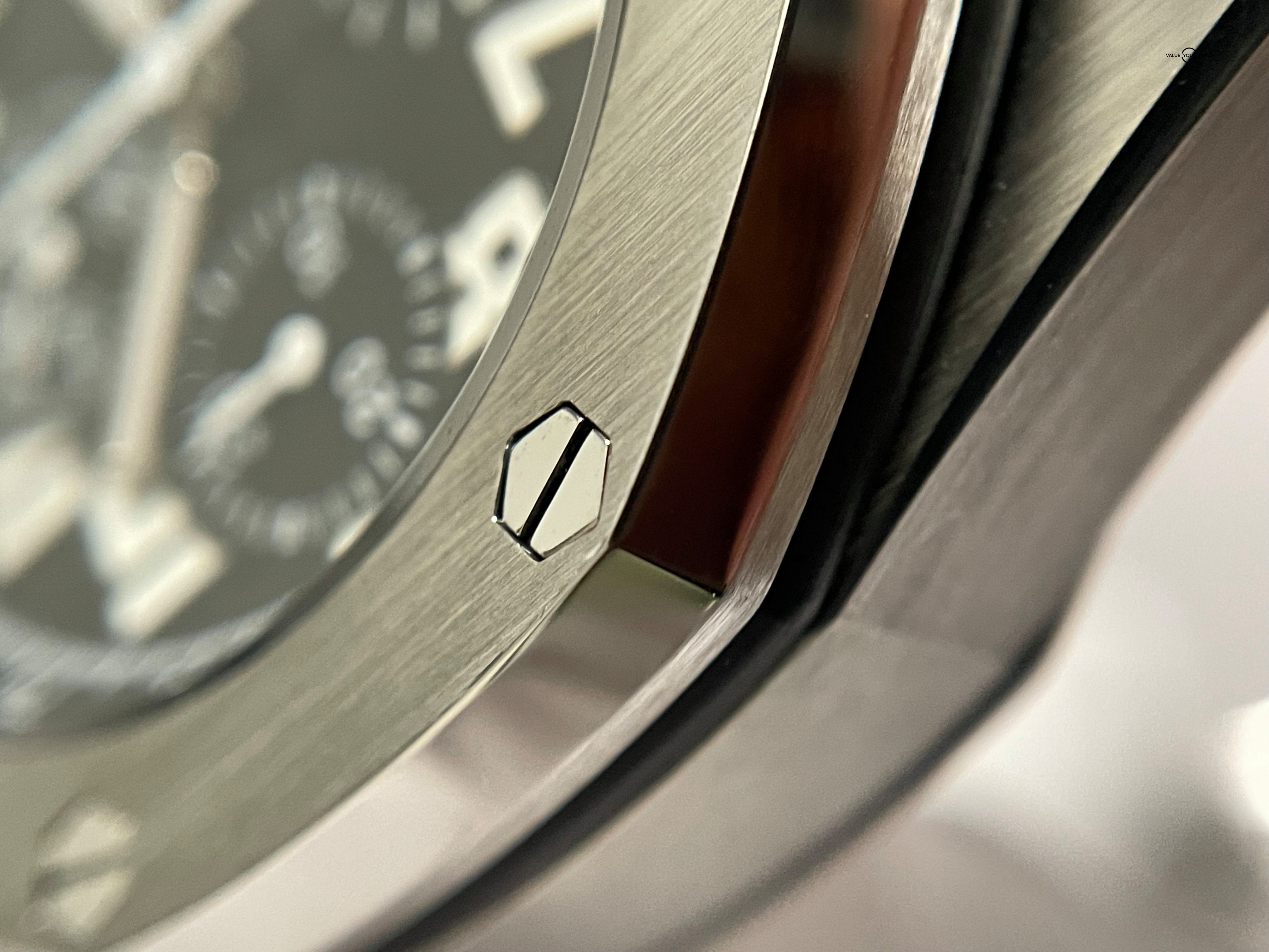 Audemars Piguet Royal Oak Offshore Chronograph 42mm AP Black Themes Steel – 26170ST.OO.D101CR.03 – Full Set Serviced w/ Warranty - Image 14