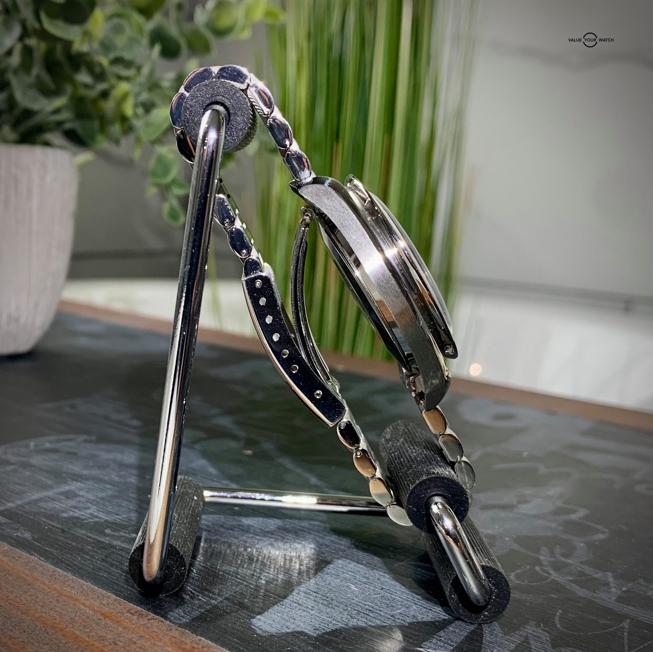 Omega Speedmaster Ferrari Red Michael Schumacher LE 3510.61 - Image 15