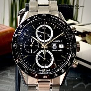 STUNNING!! TAG Heuer Carrera with black dial and stainless