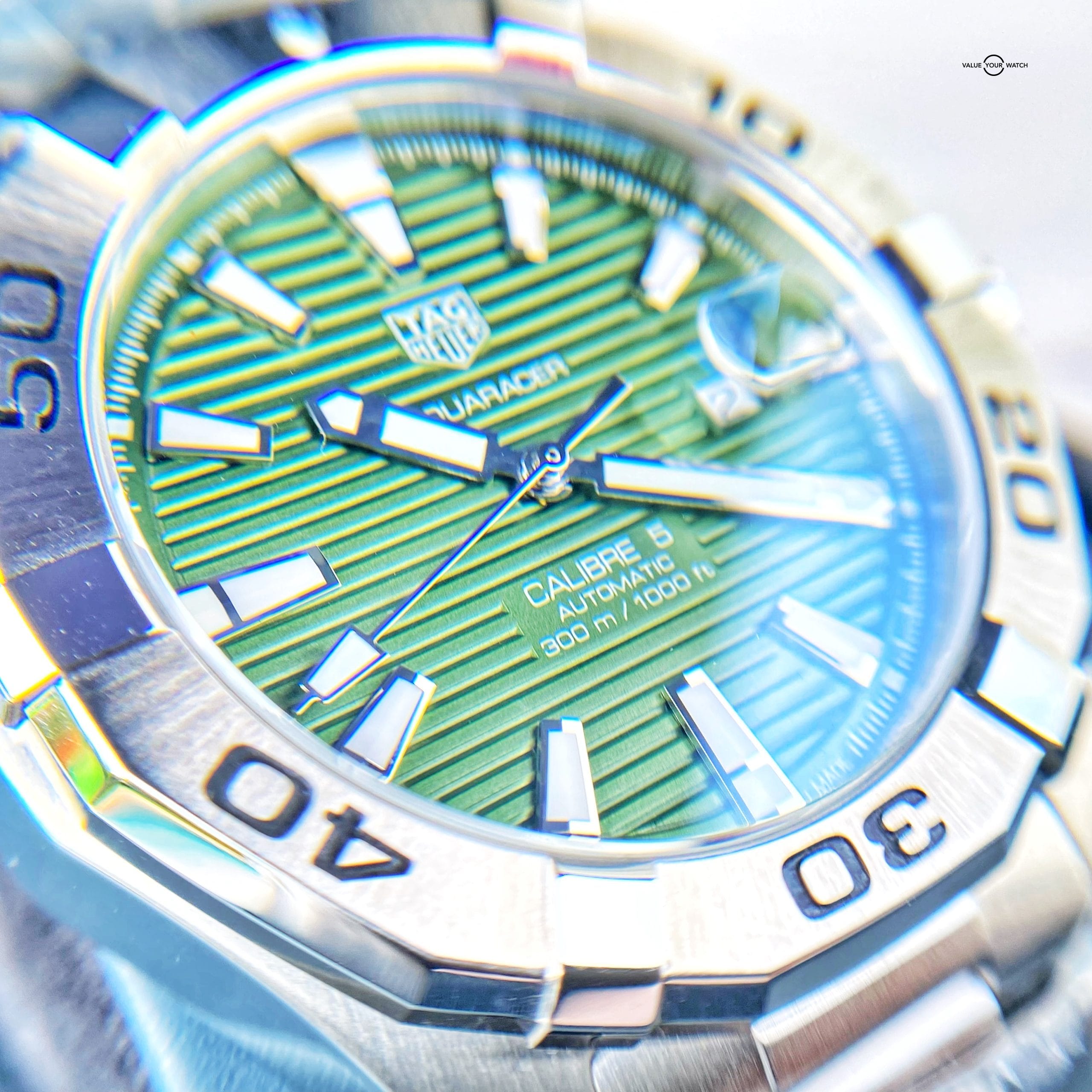 Tag Heueur Aquaracer Green Bezel - 43mm – WAY2015 – FULL SET – MSRP $2550 - Image 2