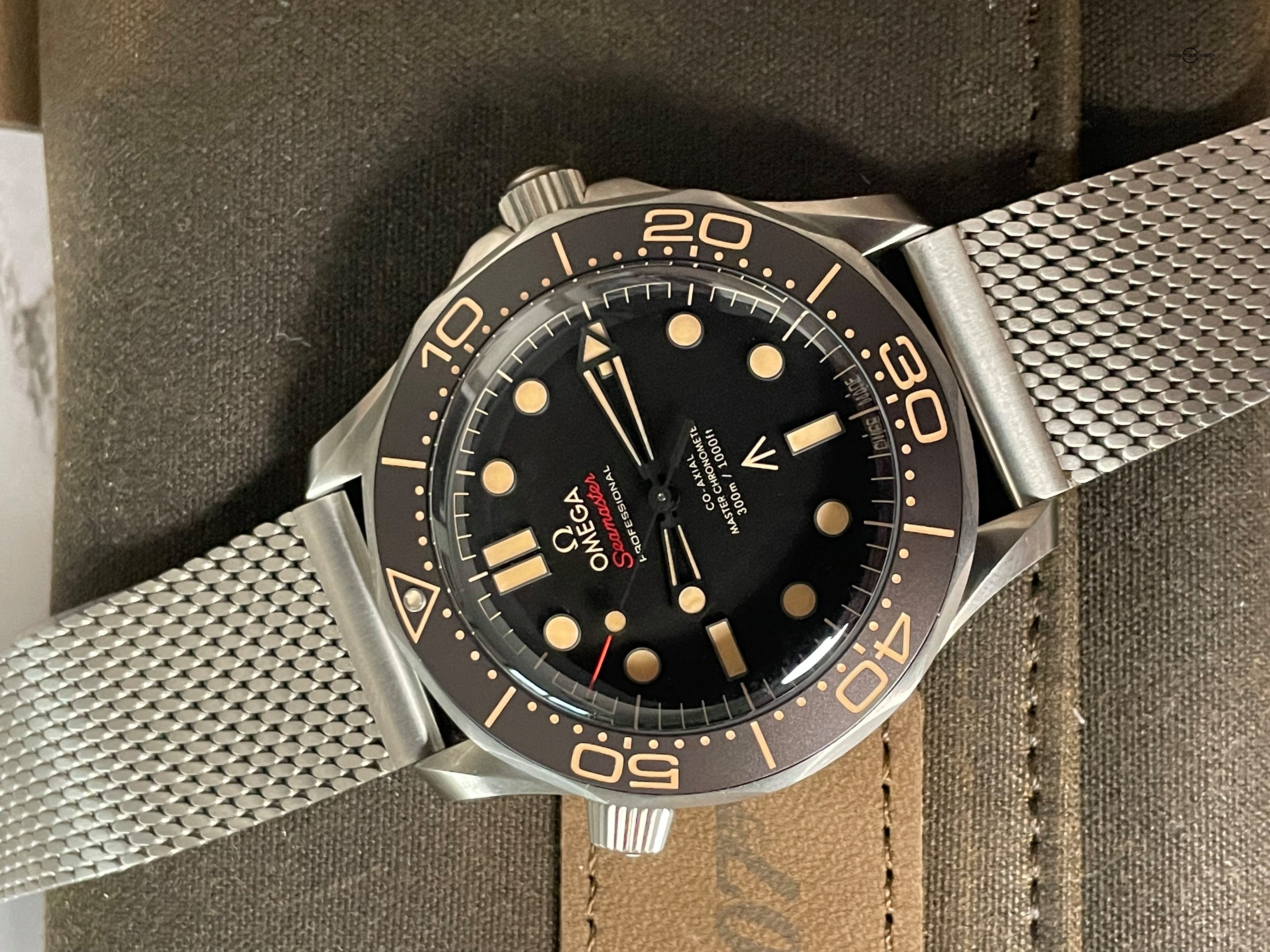 Omega Seamaster Diver 300M 007 Edition Titanium NTTD – NEW Full Set! - Image 13