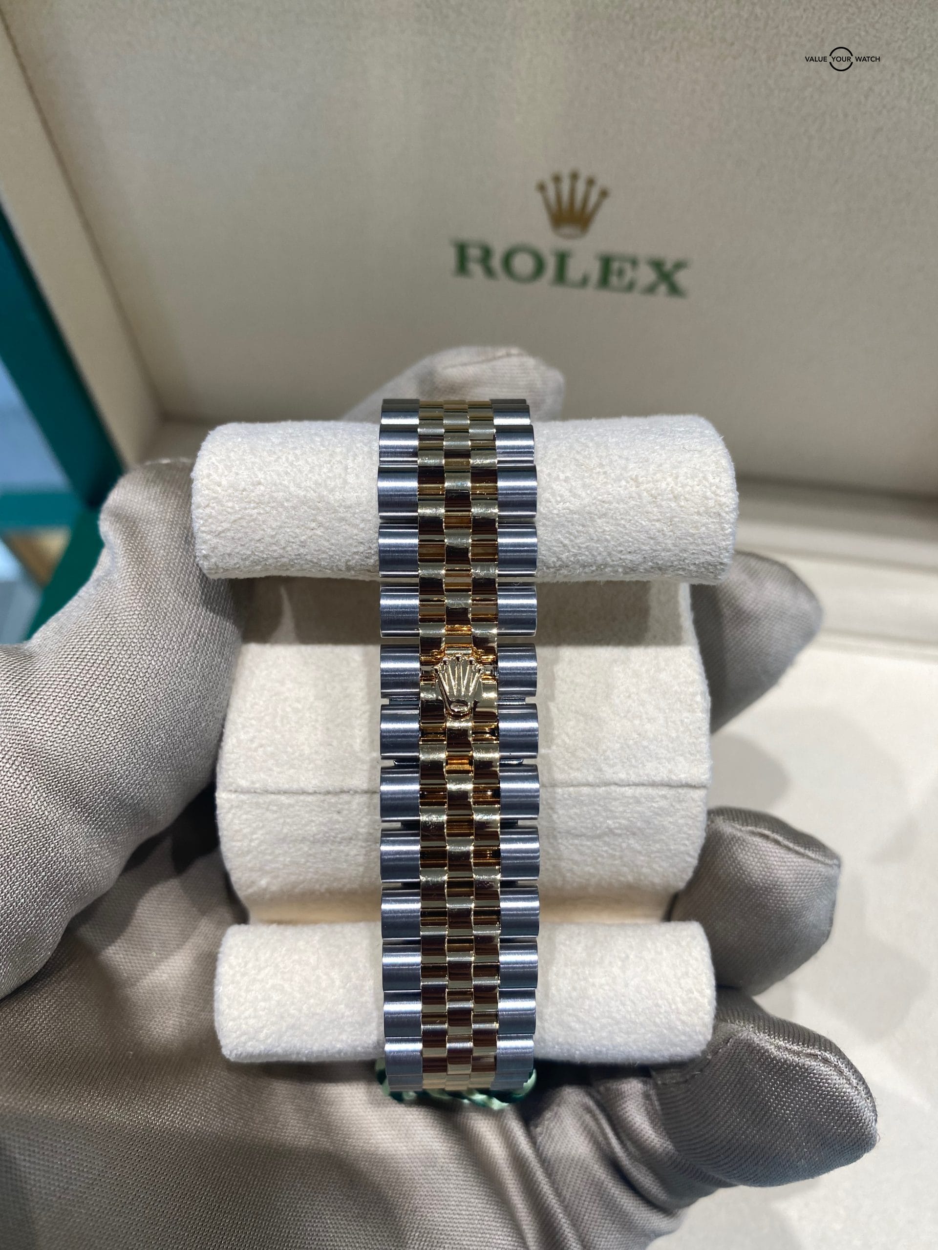 New Model 2022 Rolex Datejust 31 Floral Olive Green Diamond Dial 278273 - Image 11