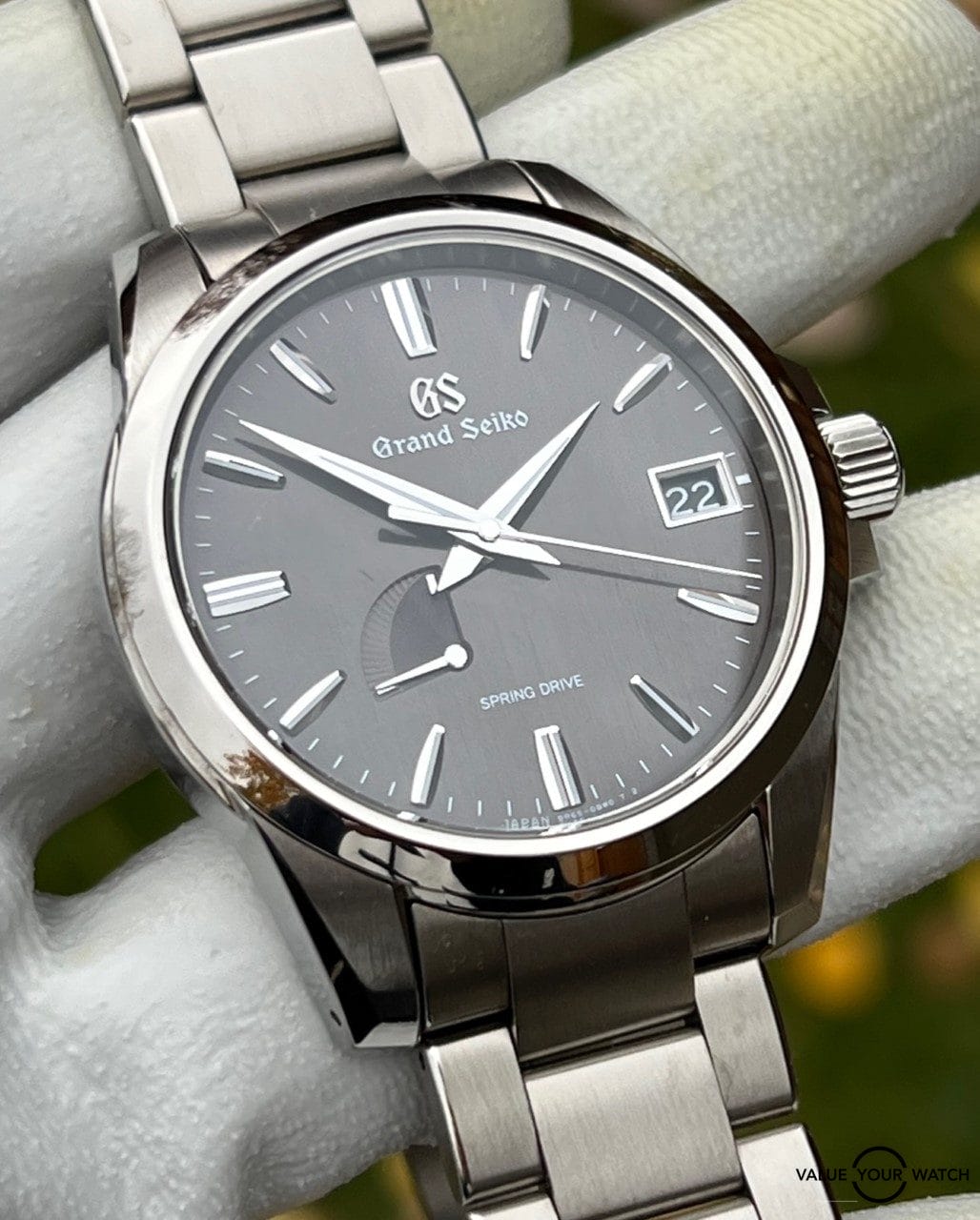 Grand Seiko Spring Drive SBGA281 39.4mm titanium watch. Full set w/ 3yrs remaini