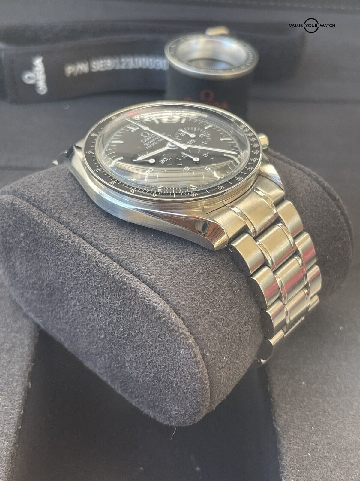 OMEGA Speedmaster Moonwatch Pro Chronograph Hesalite 311.30.42.30.01.005 - Image 9