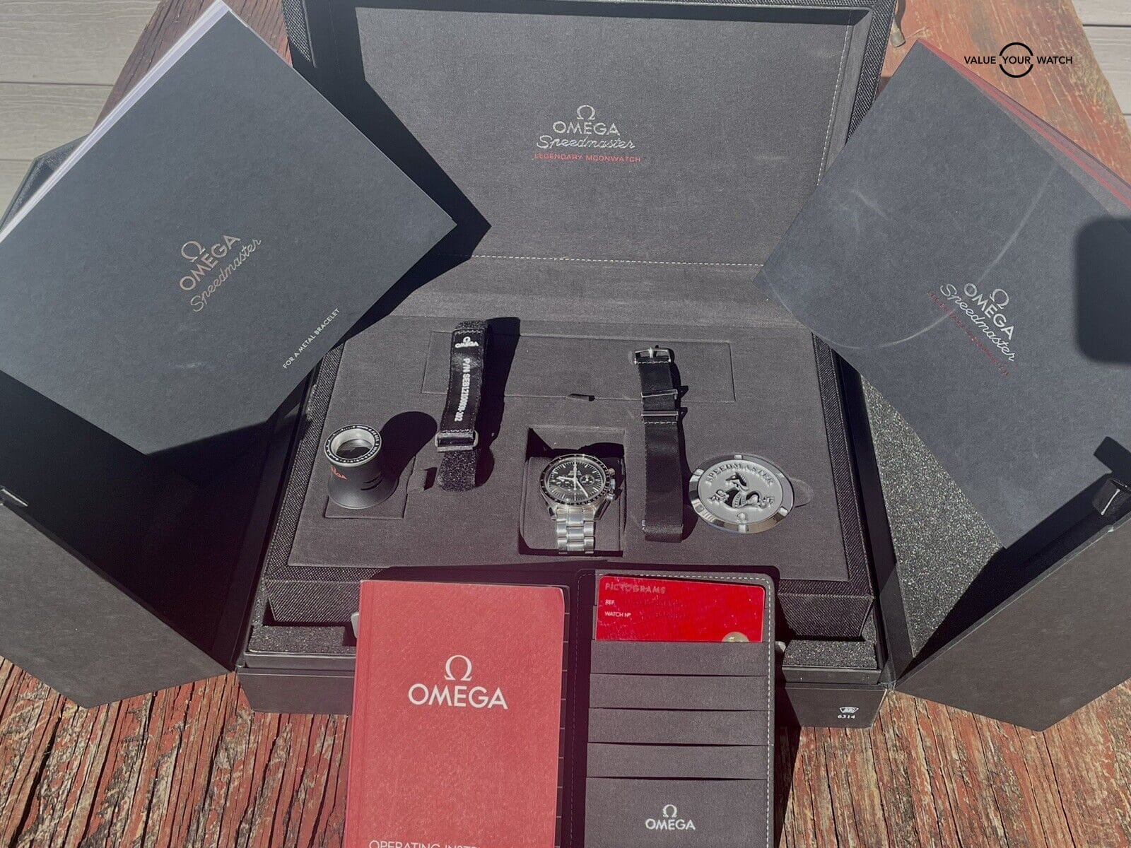 OMEGA Speedmaster Moonwatch Pro Chronograph Hesalite 311.30.42.30.01.005 - Image 13