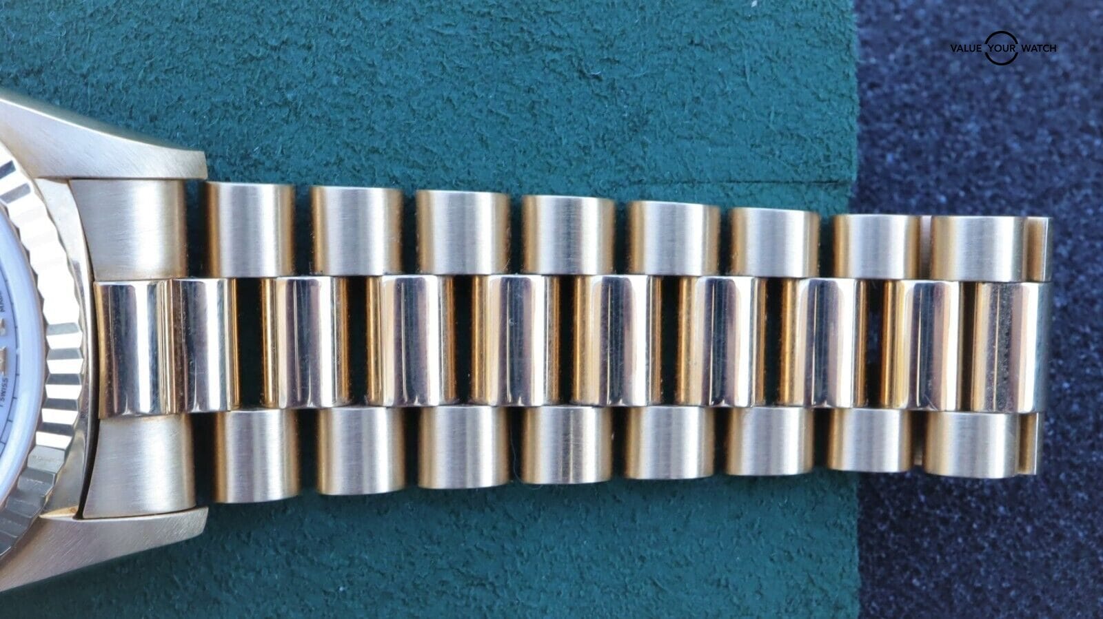 Rolex President Day-Date 18238 36mm 18K Yellow Gold White Roman Dial! - Image 10