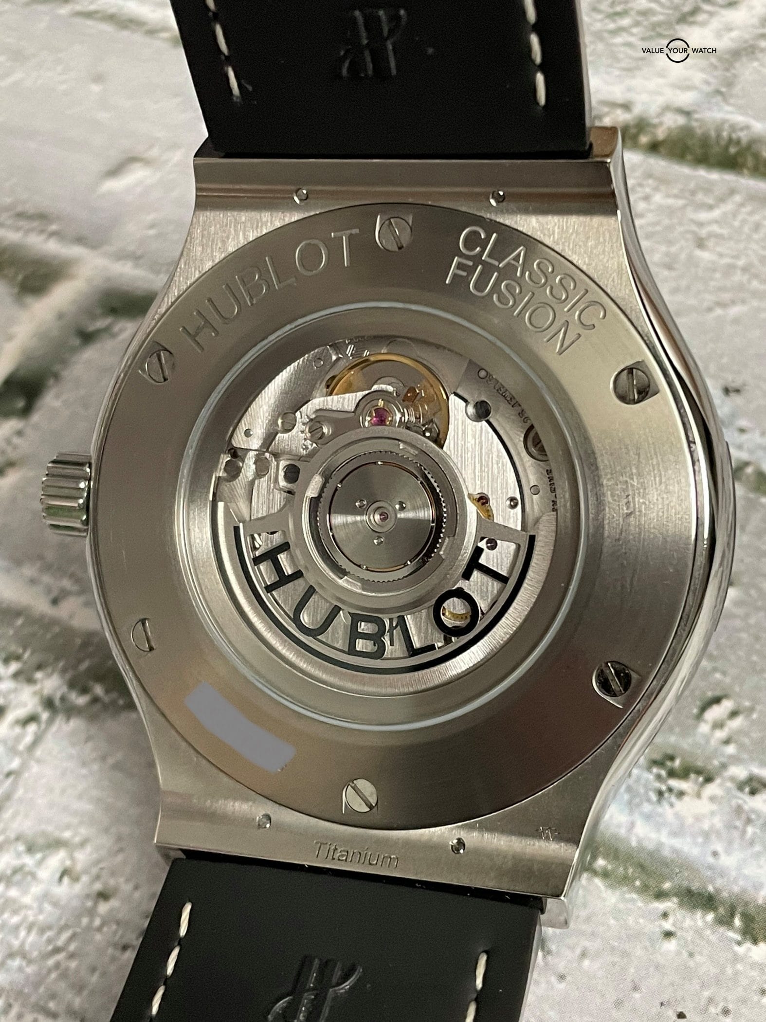 Hublot Classic Fusion 45mm Titanium Carbon Fiber Dial and Strap – Full Set + Travel Case! - Image 6
