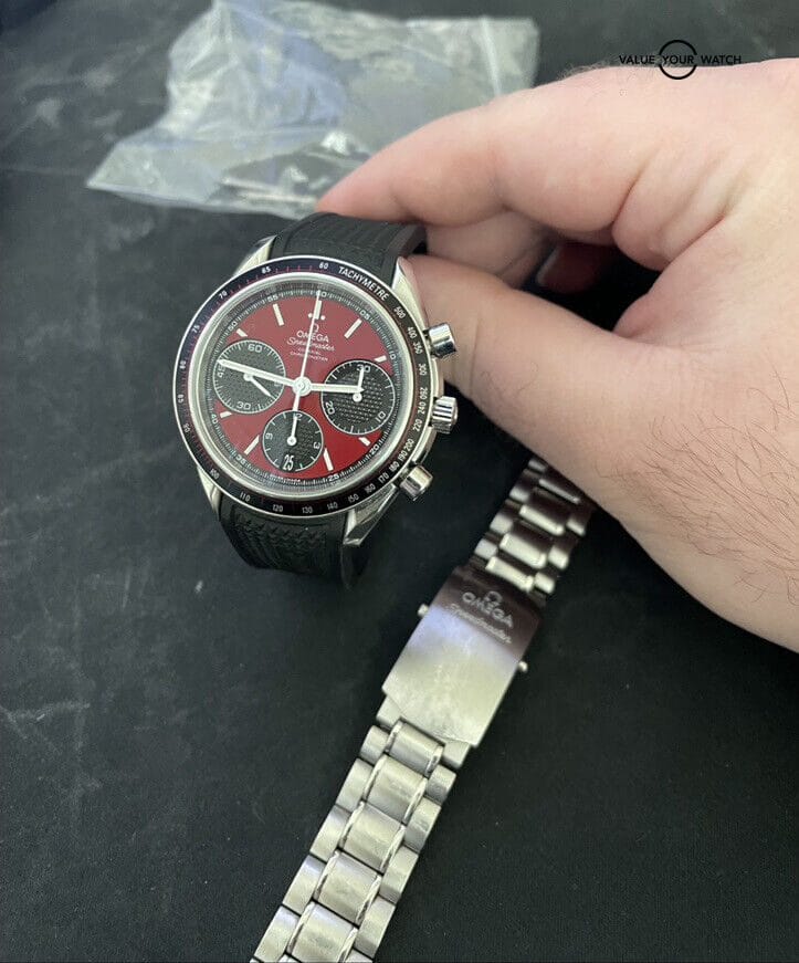 Omega Speedmaster Racing Chronograph 326.30.40.50.11.001 - Image 2
