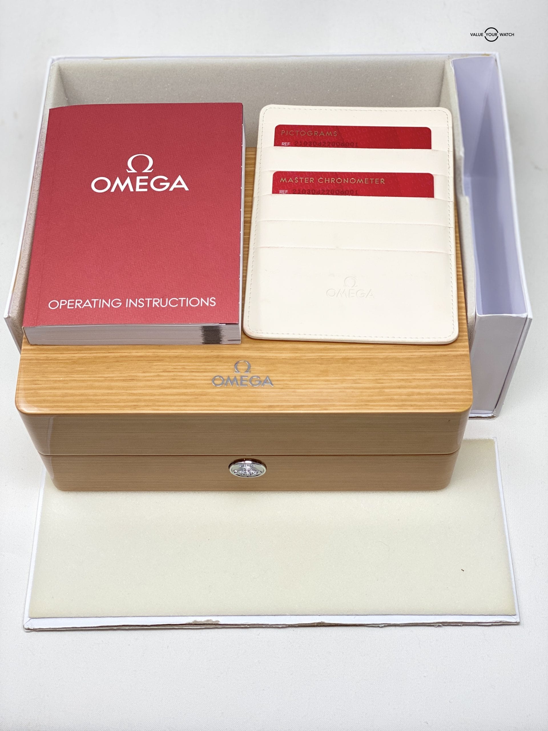 Seamaster Diver 300 M Co-Axial Master Chronometer "Grey Dial" - Image 10