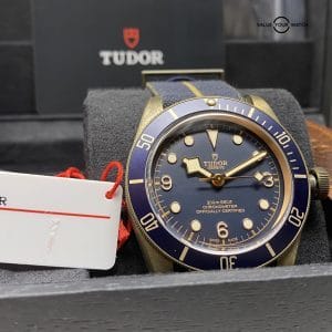 Heritage Black Bay Bronze Blue Special Edition for Bucherer M79250BB-0001