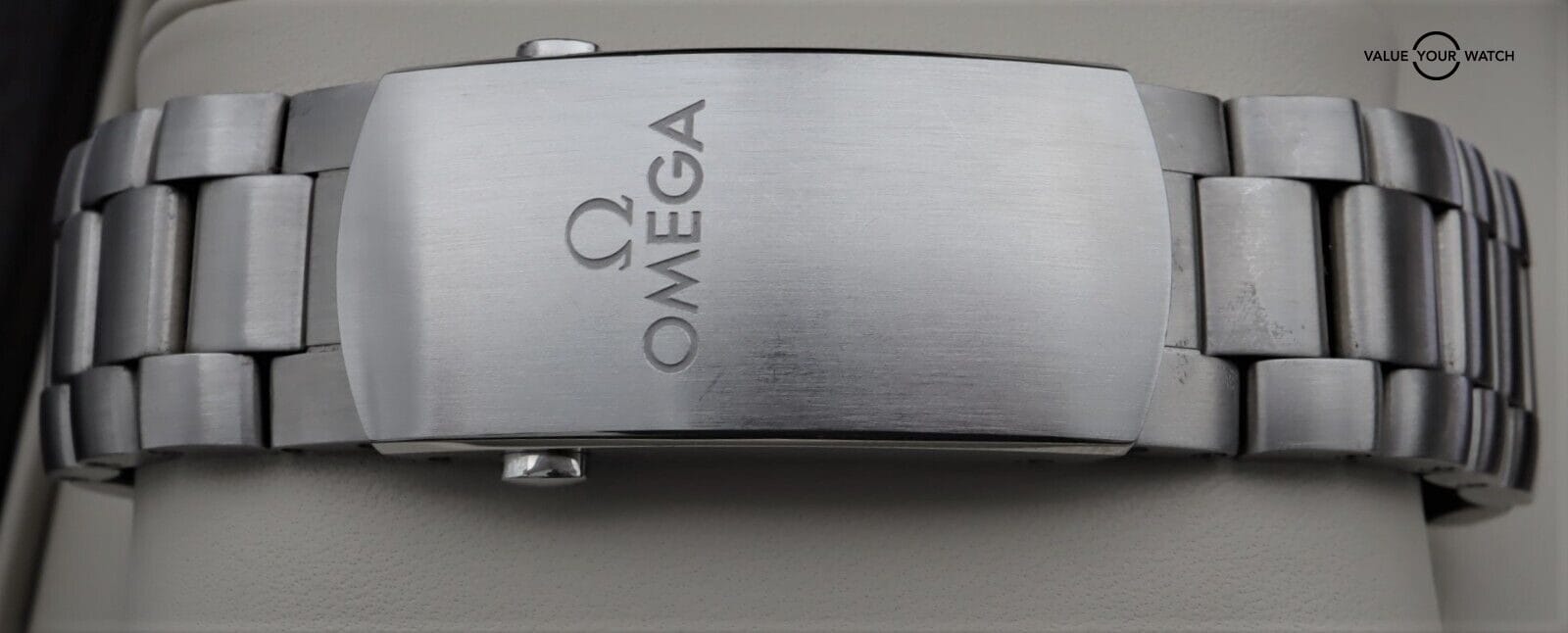 Omega Seamaster Planet Ocean 600M Chronograph Co-Axial 215.30.46.51.01.001! - Image 5