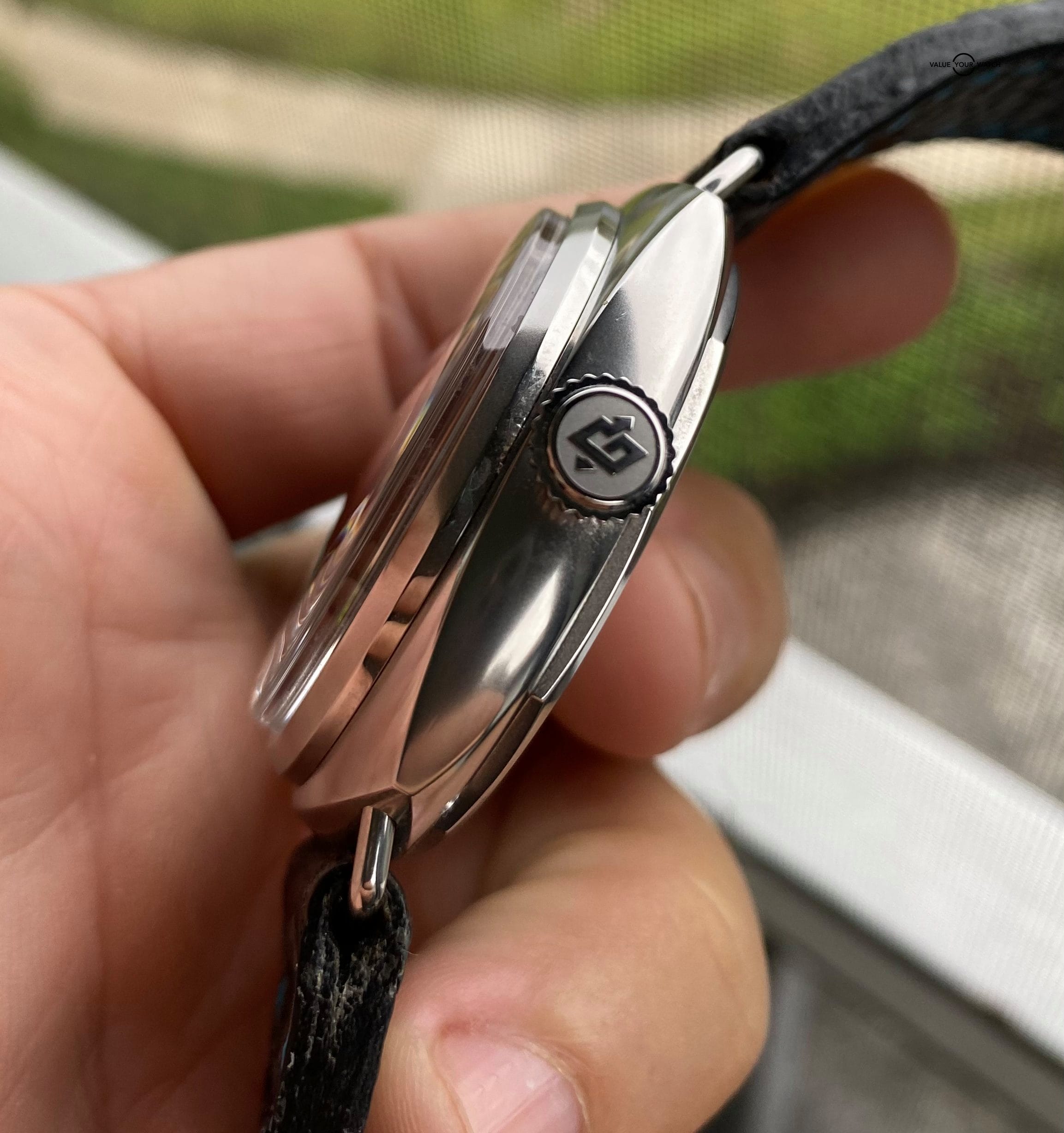 C2235448-3A2C-4AA9-954A-B838F8B82F87