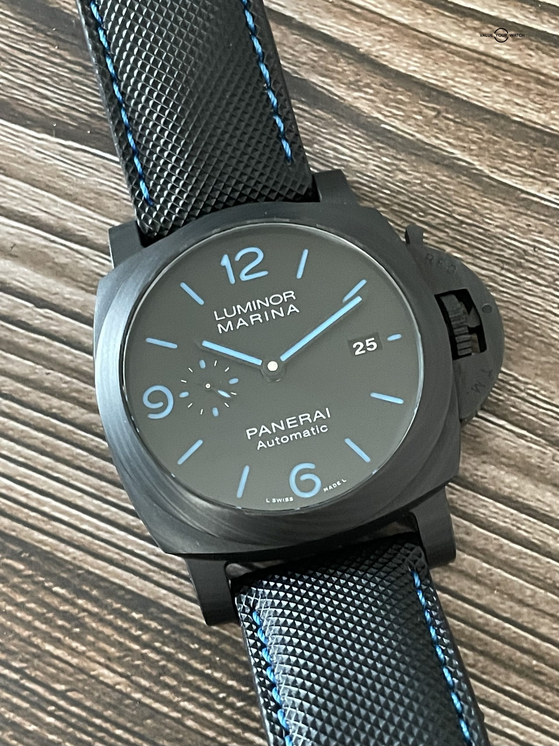 Panerai Luminor Marina Carbotech 44mm Blue – PAM 1661 PAM 01661 PAM01661 PAM1661 – Full Set! - Image 4