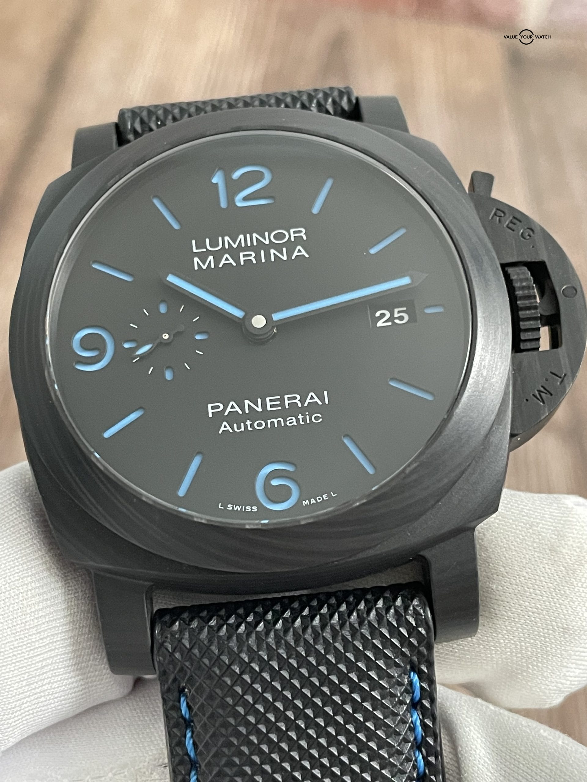 Panerai Luminor Marina Carbotech 44mm Blue – PAM 1661 PAM 01661 PAM01661 PAM1661 – Full Set! - Image 3