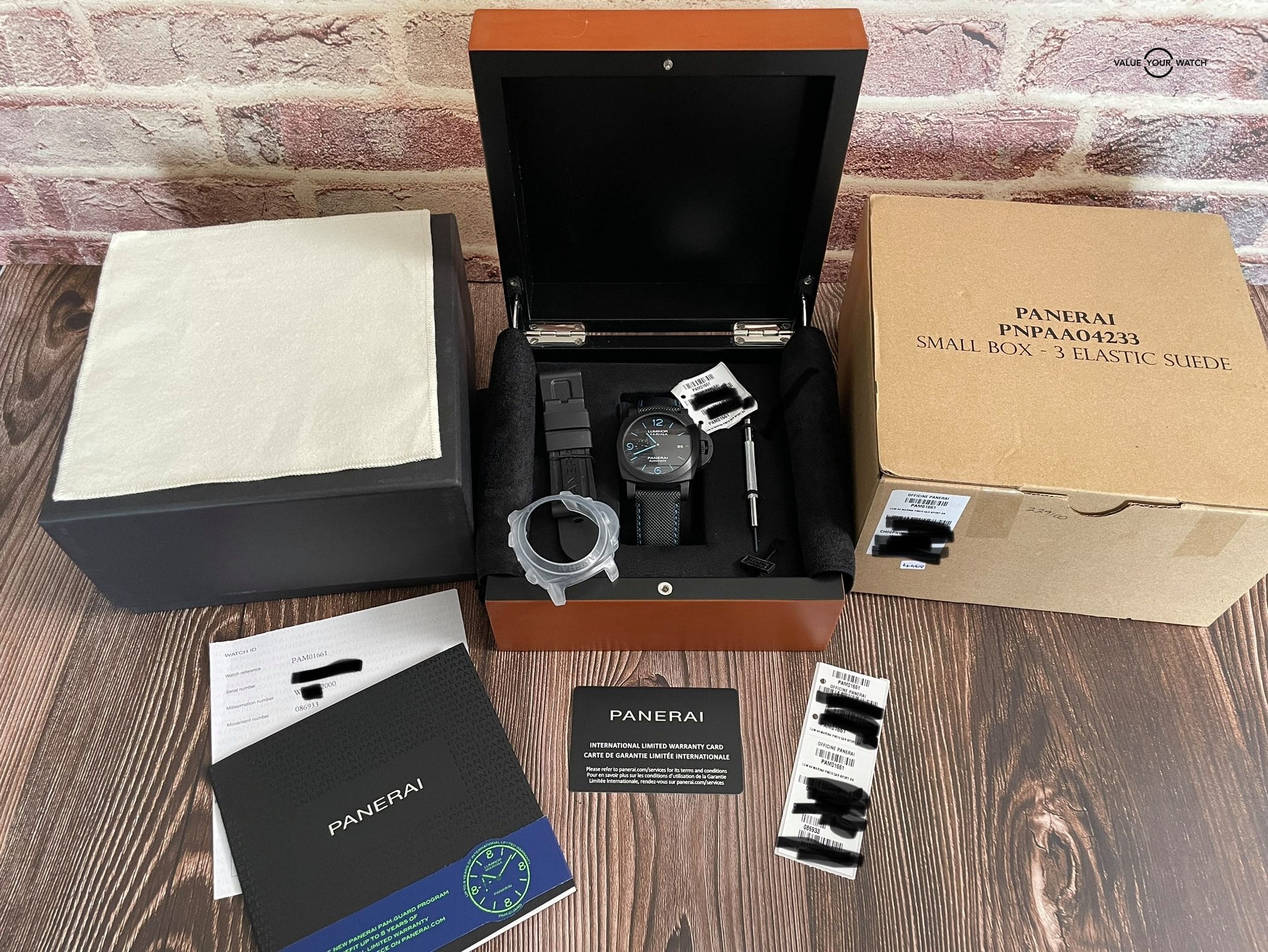 Panerai Luminor Marina Carbotech 44mm Blue – PAM 1661 PAM 01661 PAM01661 PAM1661 – Full Set! - Image 9