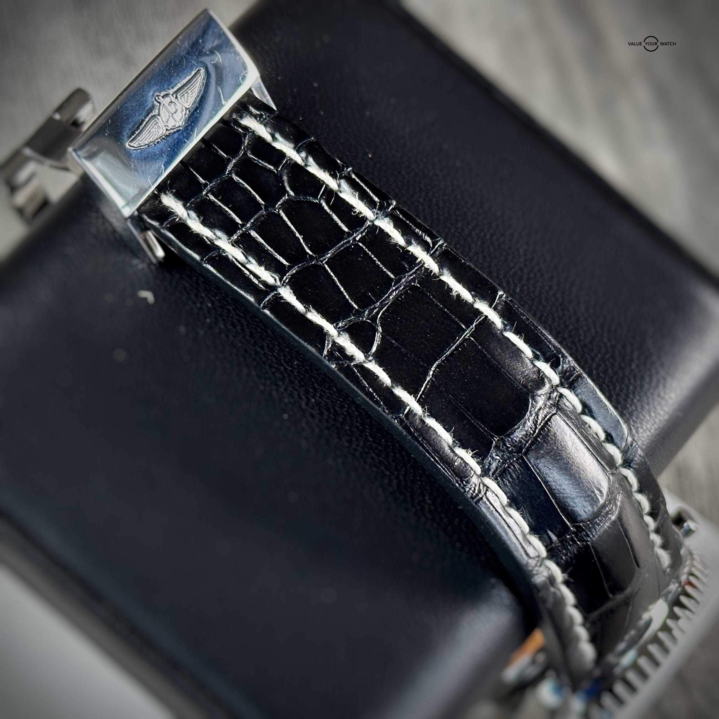 Breitling Navitimer Twin Sixty 2 Chronograph 42mm Black Dial Box & Manual Vintage A39022.1 - Image 9