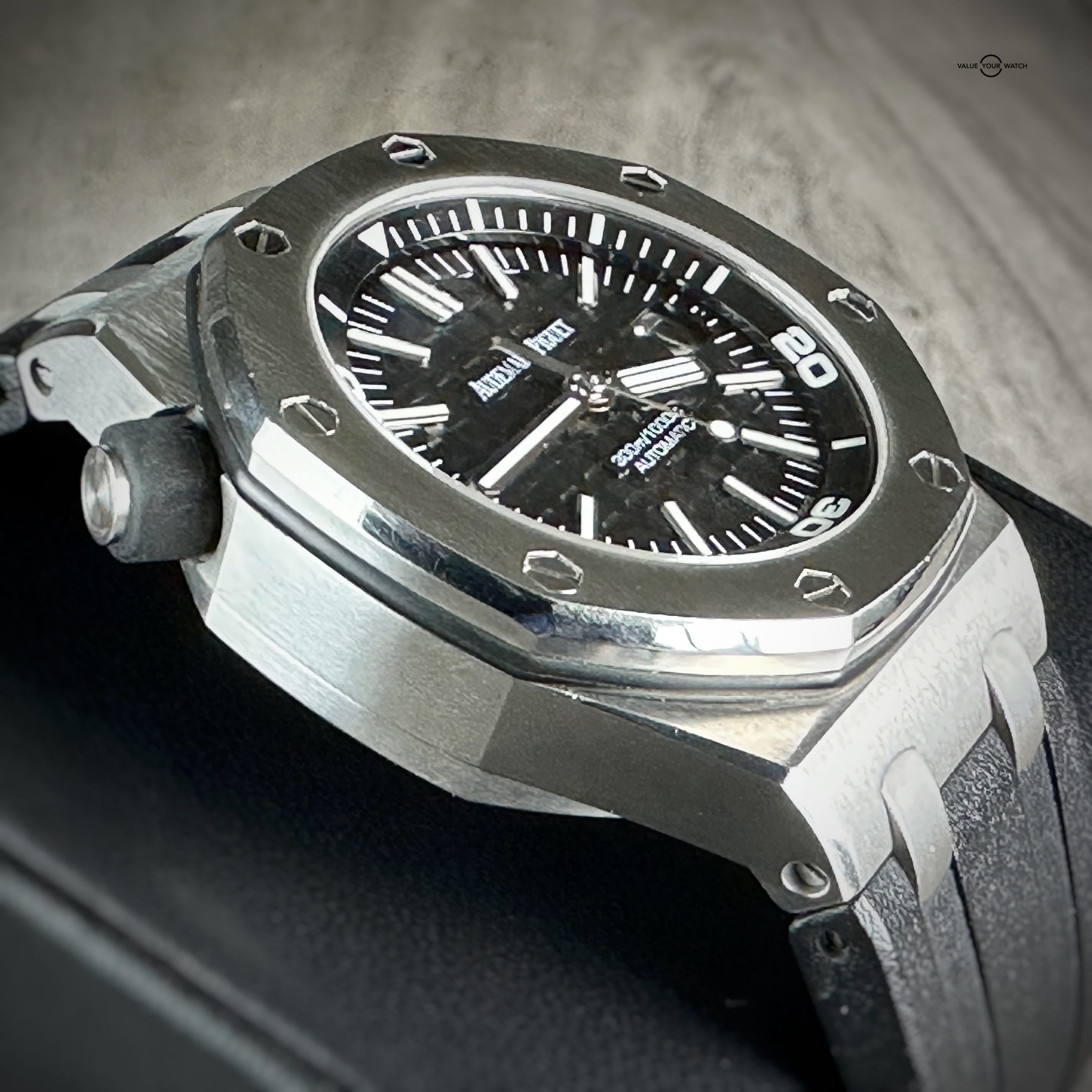 Audemars Piguet Royal Oak Offshore Diver 42mm 15703ST Steel Black Dial Rubber Strap Box Papers - Image 3