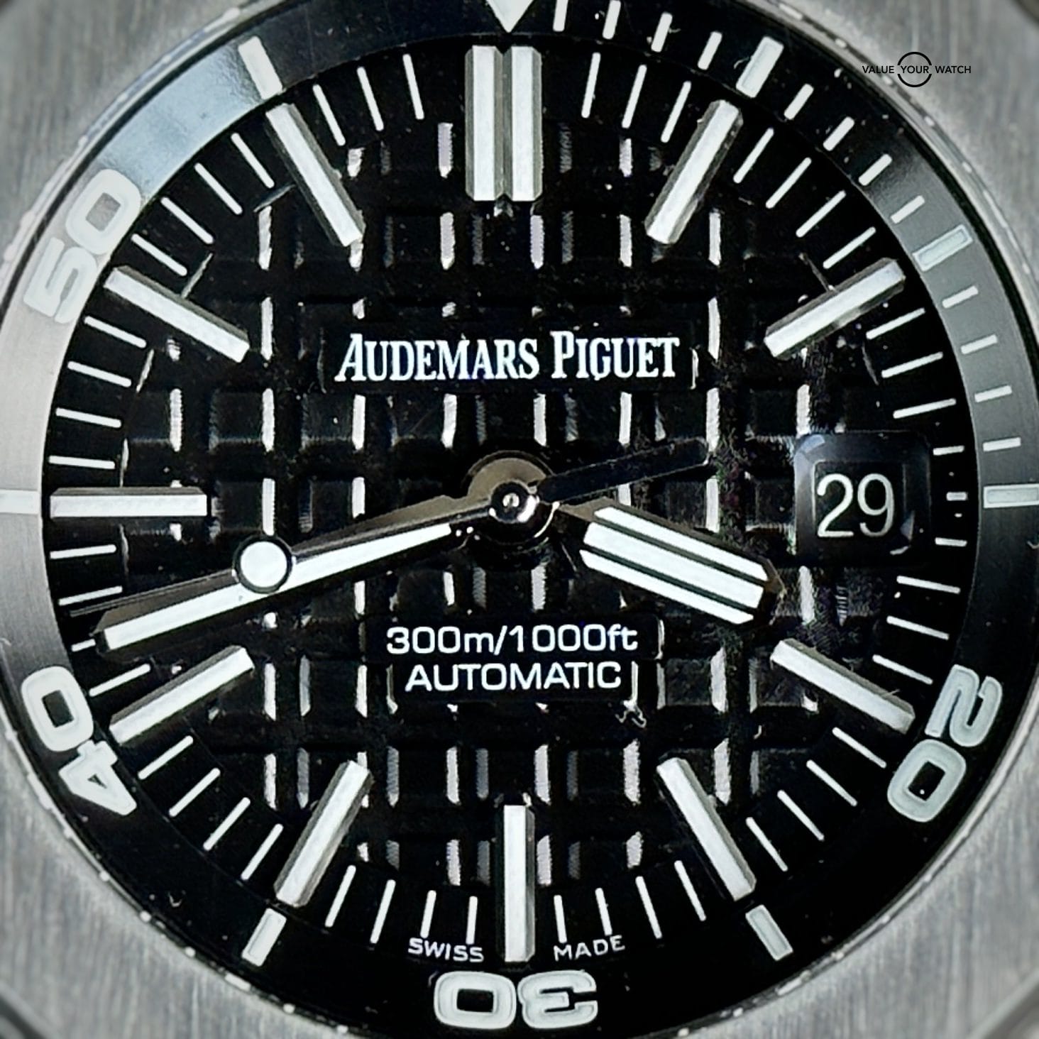 Audemars Piguet Royal Oak Offshore Diver 42mm 15703ST Steel Black Dial Rubber Strap Box Papers - Image 6