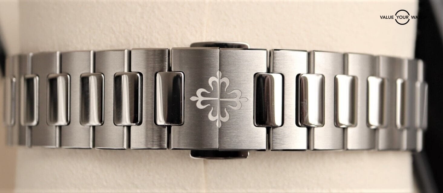 Patek Philippe Ladies Nautilus Stainless Steel 7118/1200A-010 NIB BOXES/PAPERS - Image 14