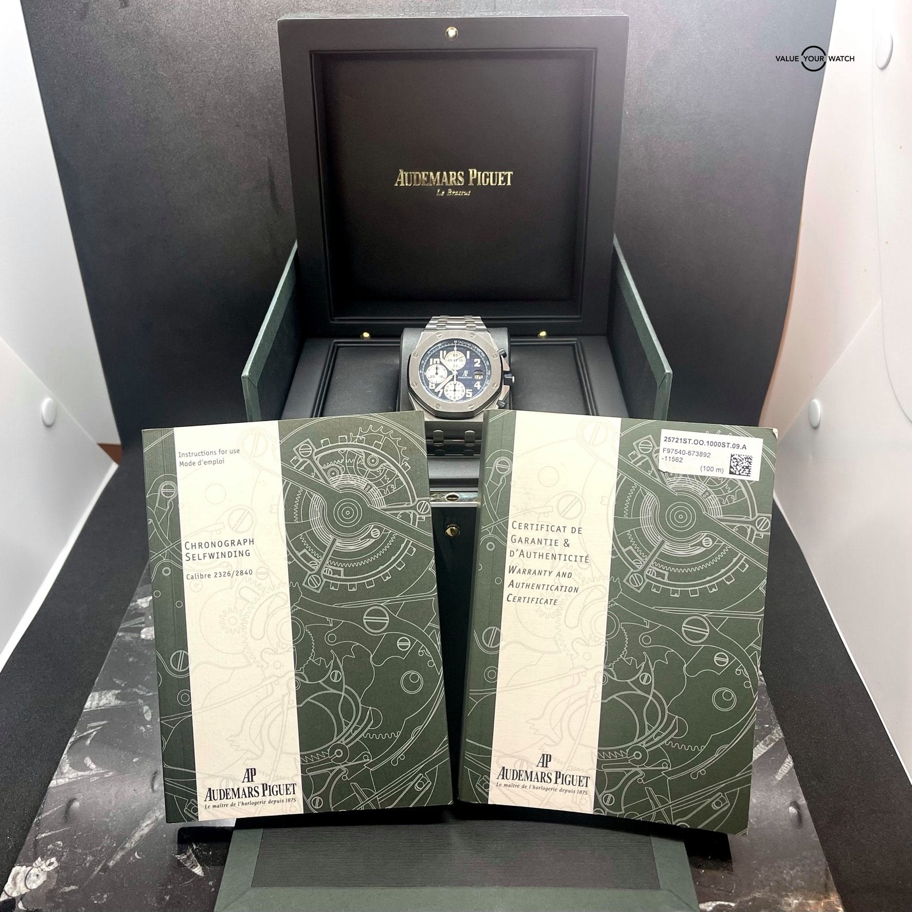 Audemars Piguet Royal Oak Offshore Chronograph - 25721ST.OO.1000ST.09.A - Image 2