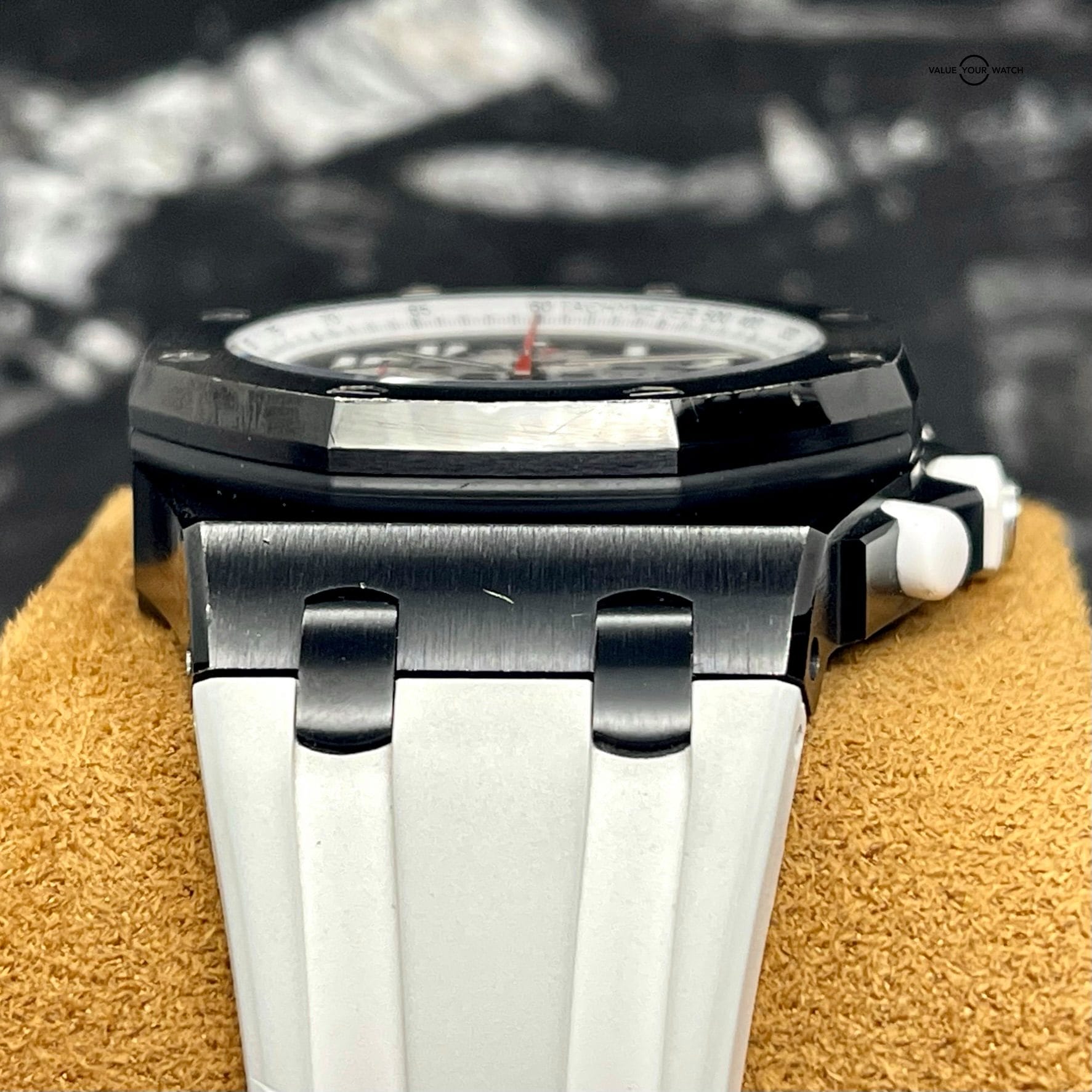 Audemars Piguet Royal Oak Offshore Marcus Edition - 26299SN.OO.D010CA.01 - Image 4