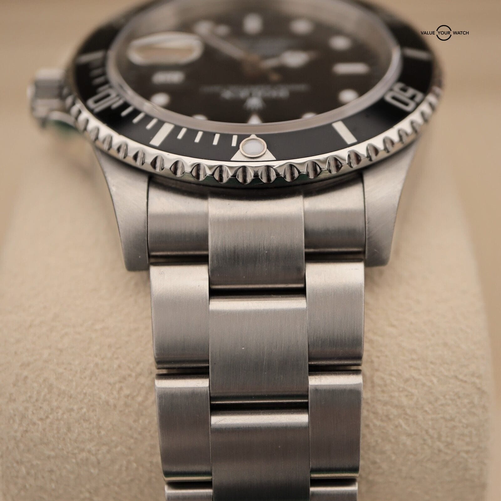 Rolex Submariner Date 16160 40mm No Holes Black Dial RARE “Scrambled” Serial - Image 14