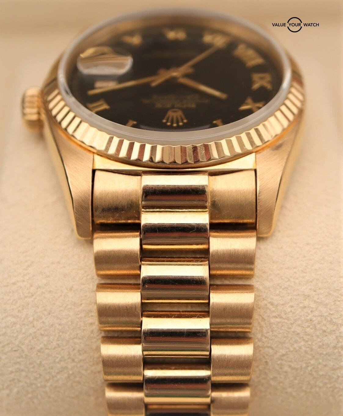 Rolex President Day-Date 18038 36mm 18K Yellow Gold Black Pyramid Dial! - Image 9