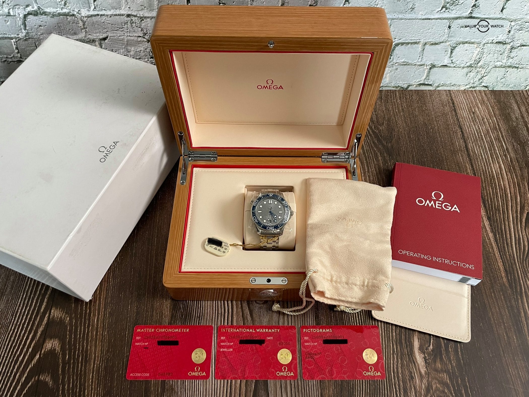 Omega Seamaster Diver 300M 42mm Rhodium Grey & Blue – BRAND NEW 2022 Full Set! - Image 9