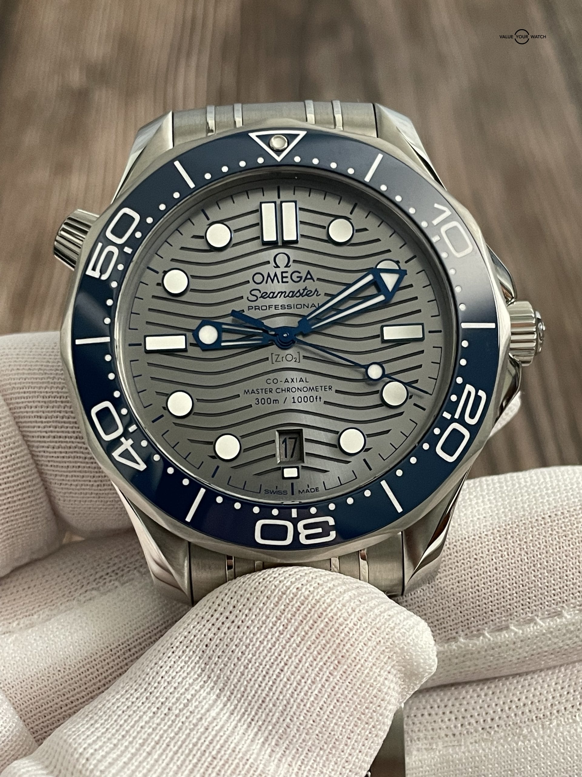 Omega Seamaster Diver 300M 42mm Rhodium Grey & Blue – BRAND NEW 2022 Full Set! - Image 5