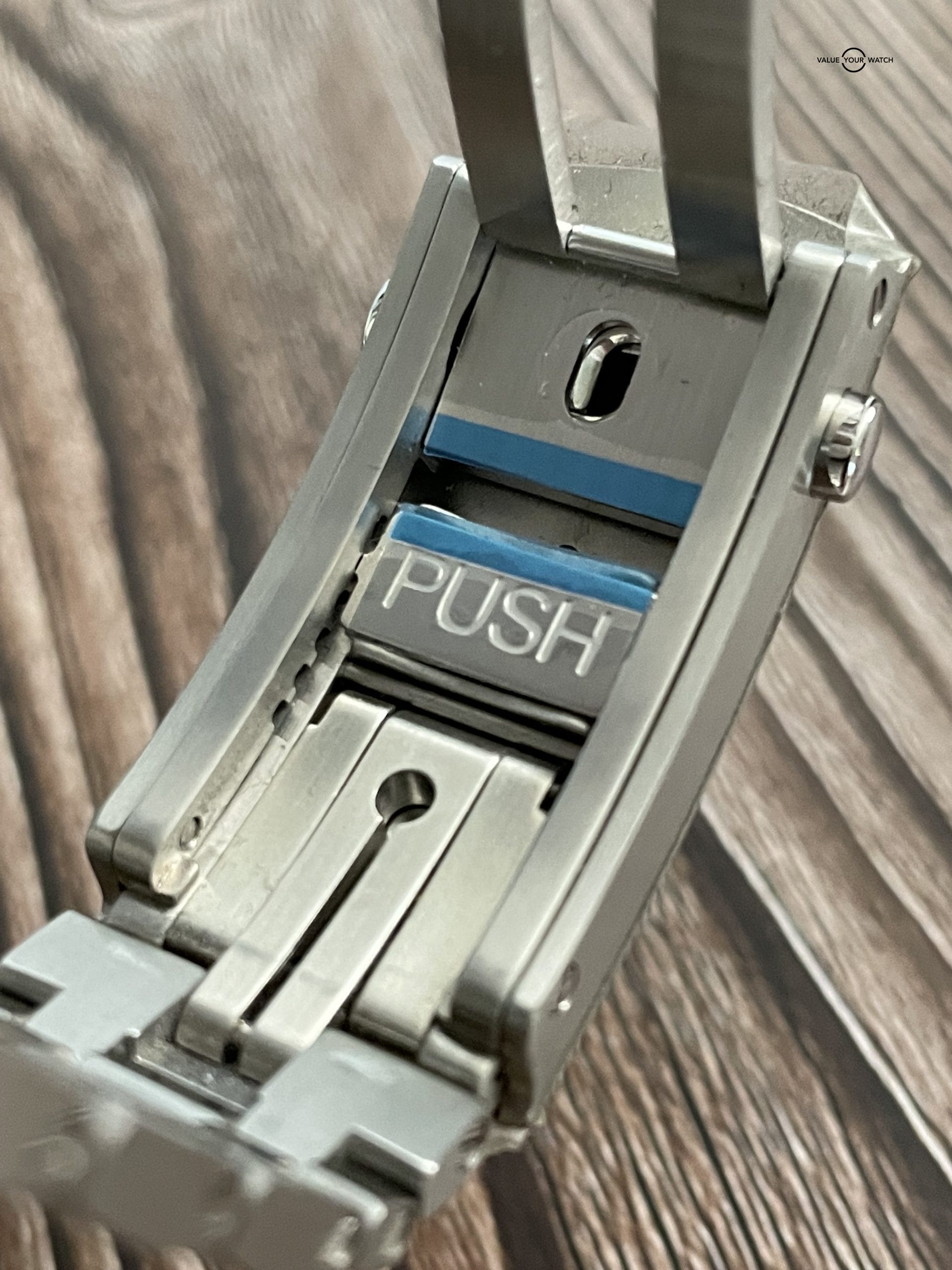 Omega Seamaster Diver 300M 42mm Rhodium Grey & Blue – BRAND NEW 2022 Full Set! - Image 14