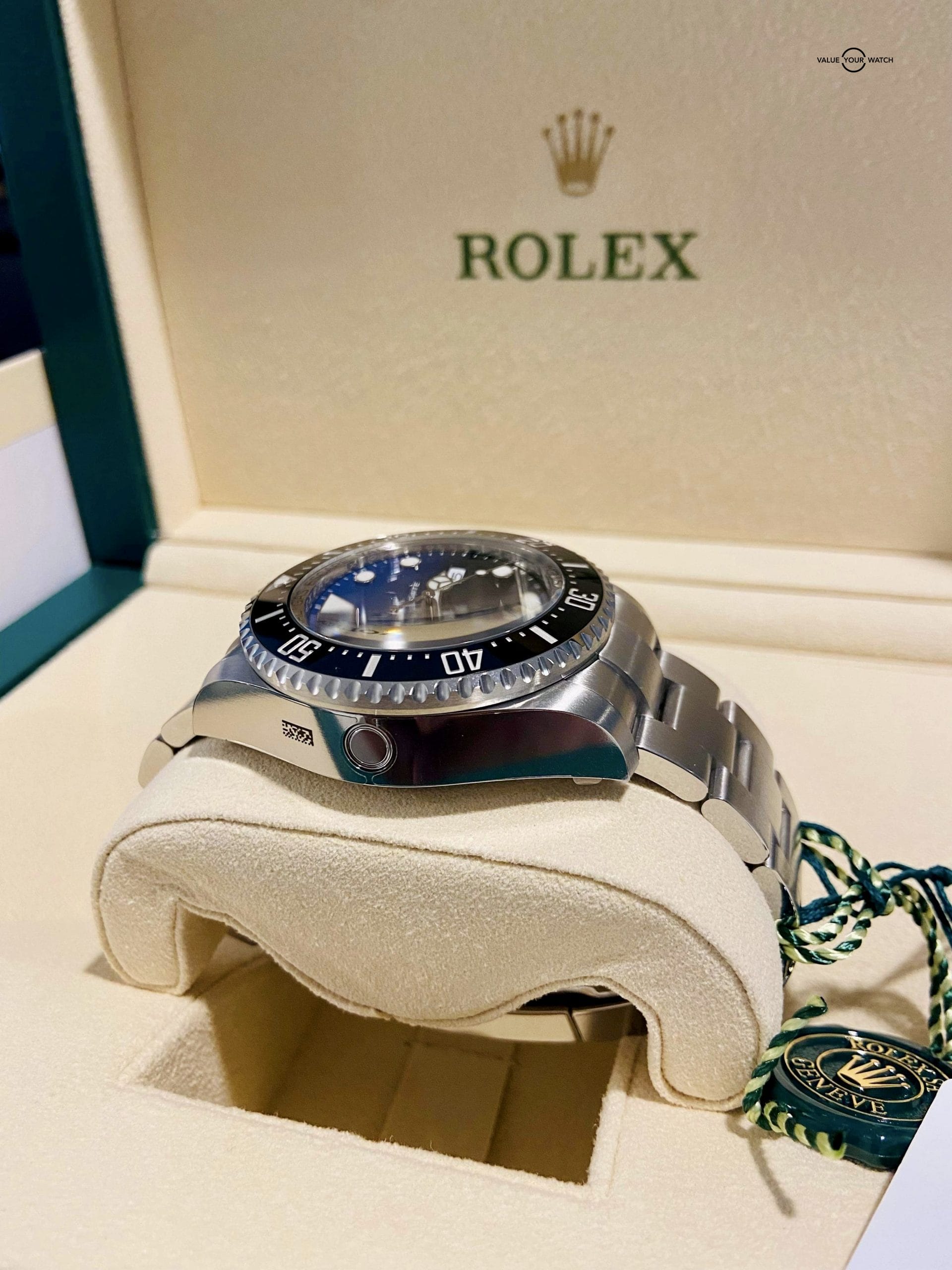 Rolex Sea-Dweller Deepsea James Cameron Blue Stainless 44mm 126660 2022 NEW Complete - Image 4