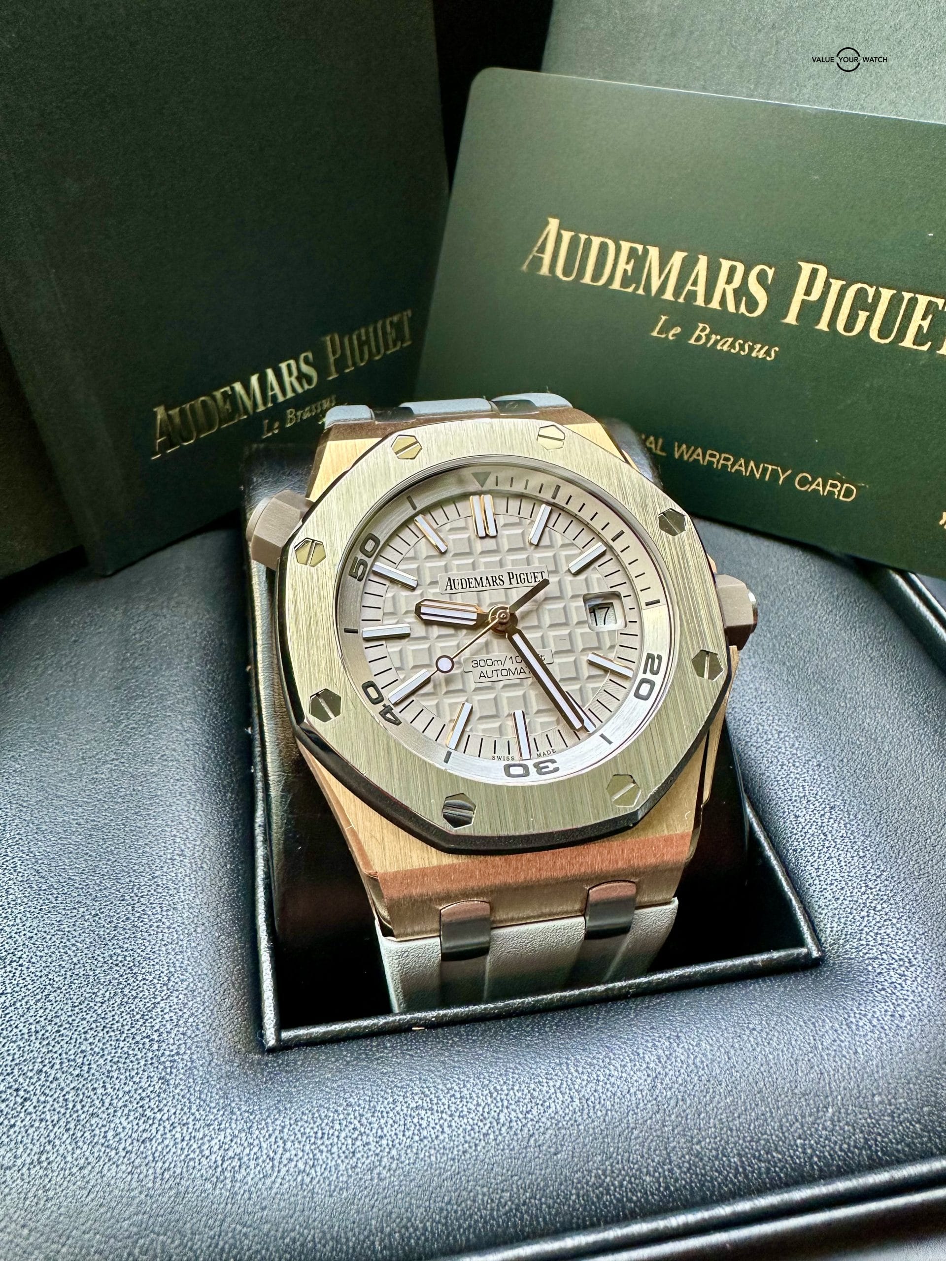 Audemars Piguet Royal Oak Offshore Grey Japan Diver Limited Edition 15711OI.OO.A006CA.01 Rose Gold - Image 7