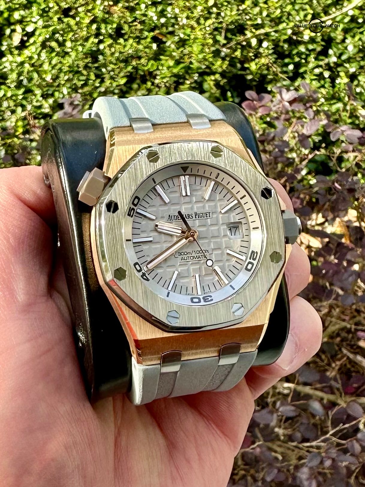 Audemars Piguet Royal Oak Offshore Grey Japan Diver Limited Edition 15711OI.OO.A006CA.01 Rose Gold - Image 9