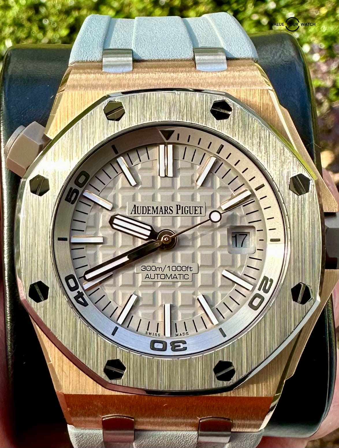 Audemars Piguet Royal Oak Offshore Grey Japan Diver Limited Edition 15711OI.OO.A006CA.01 Rose Gold