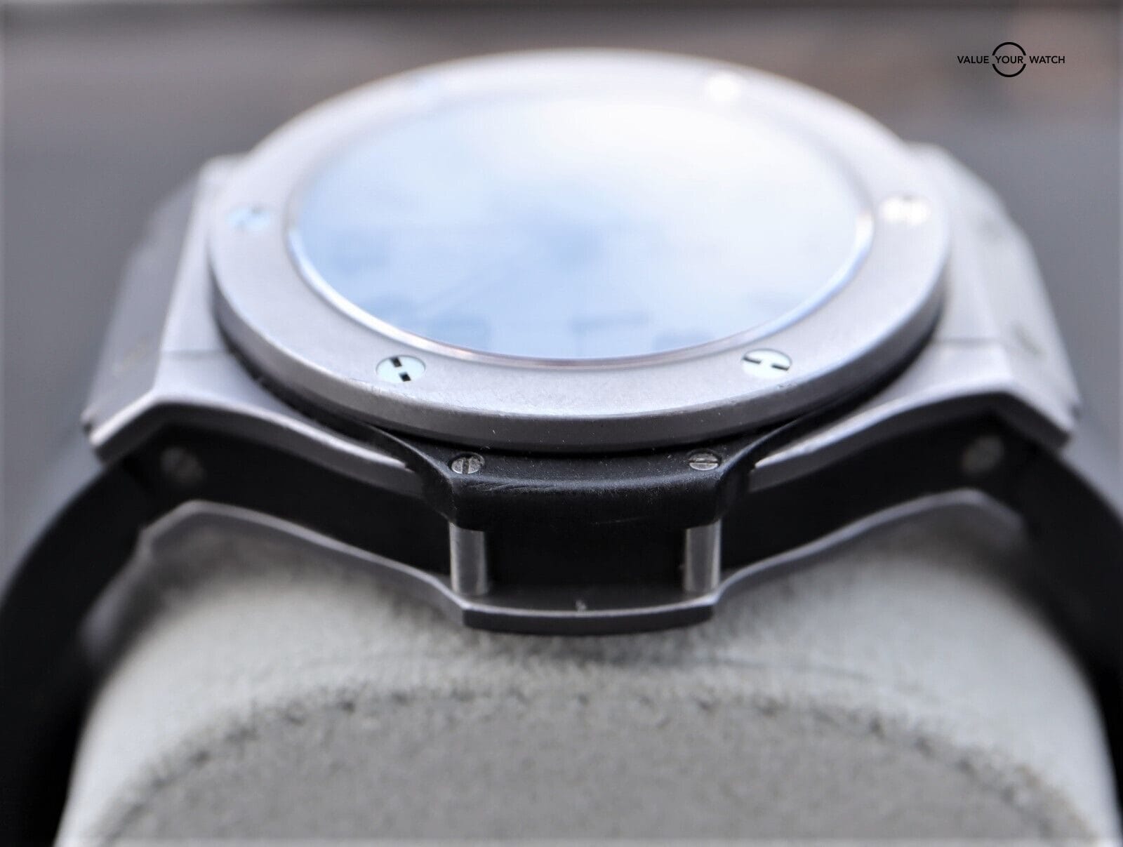 Hublot Big Bang Chronograph Tantalum Gray Dial 44mm Automatic 301.AI.460.RX - Image 10