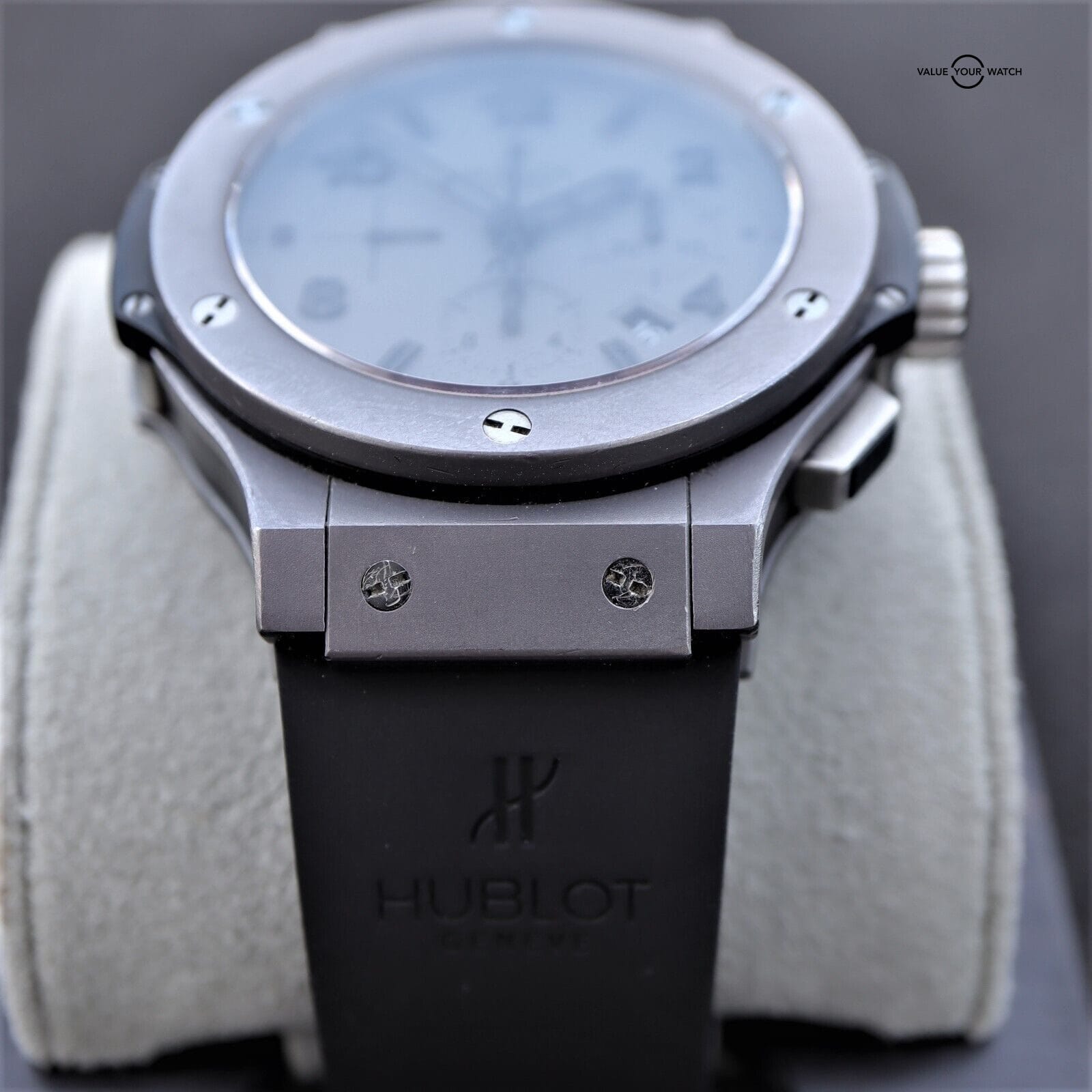 Hublot Big Bang Chronograph Tantalum Gray Dial 44mm Automatic 301.AI.460.RX - Image 12