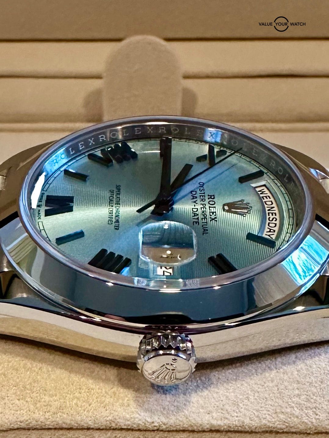RARE Rolex Platinum Day-Date Ice Blue Quadrant Motif Beveled Roman Dial 40mm - 2021 COMPLETE 228206 President - Image 11
